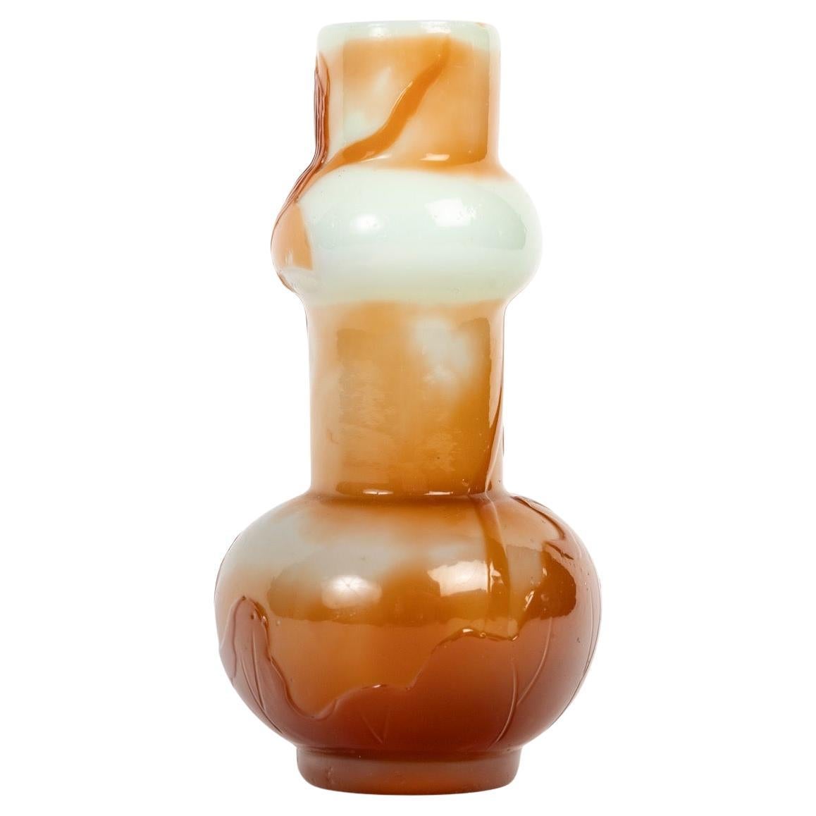 Art Nouveau Émile Gallé (1846-1904) , un vaso di vetro a cammeo in stile 