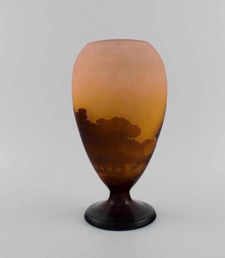 French Émile Gallé (1846-1904), France. Rare vase in mouth blown art glass.  For Sale