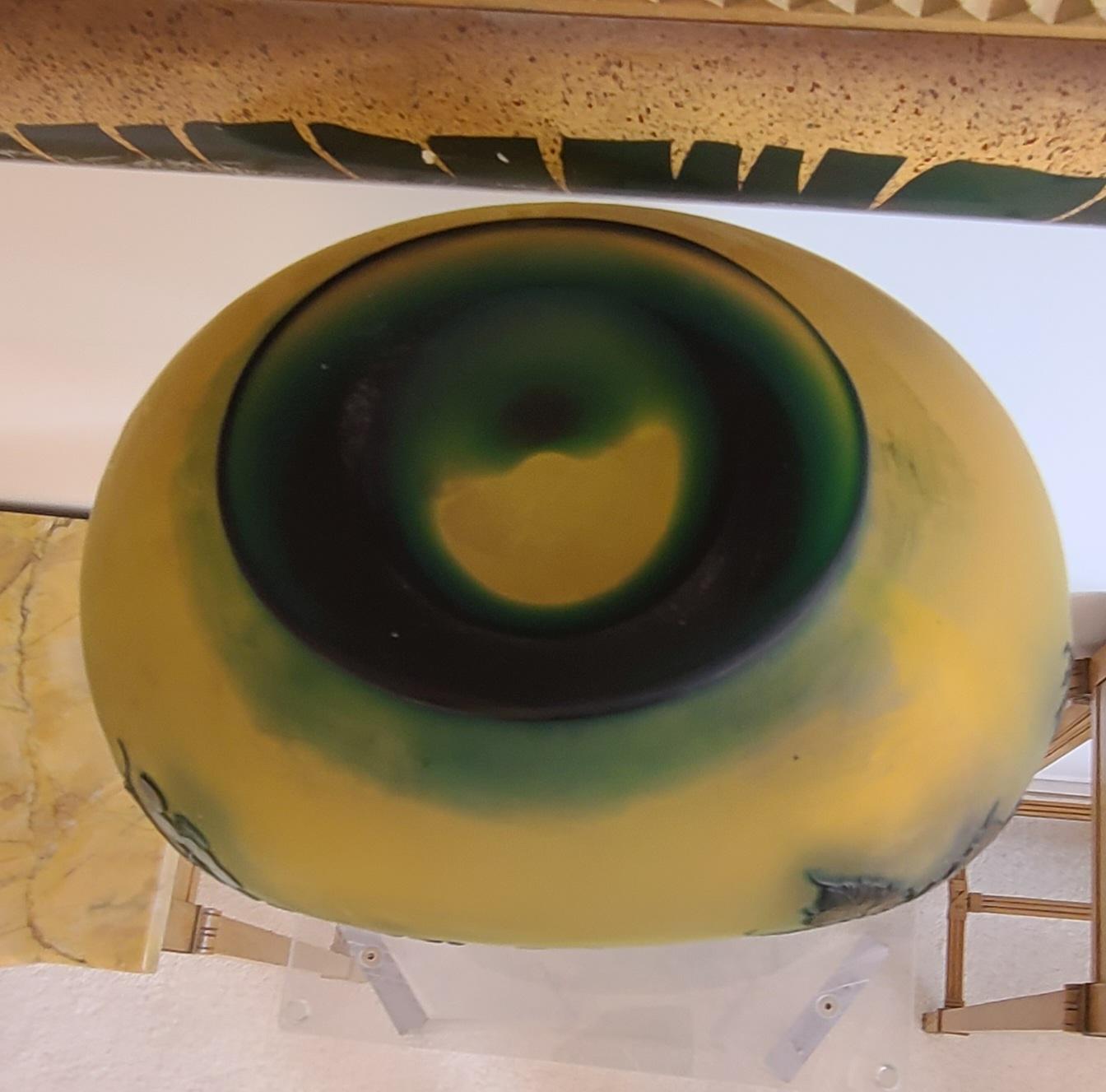 Début du 20ème siècle Émile Gallé (1846-1904), Vase en verre de forme Gourde vers 1915