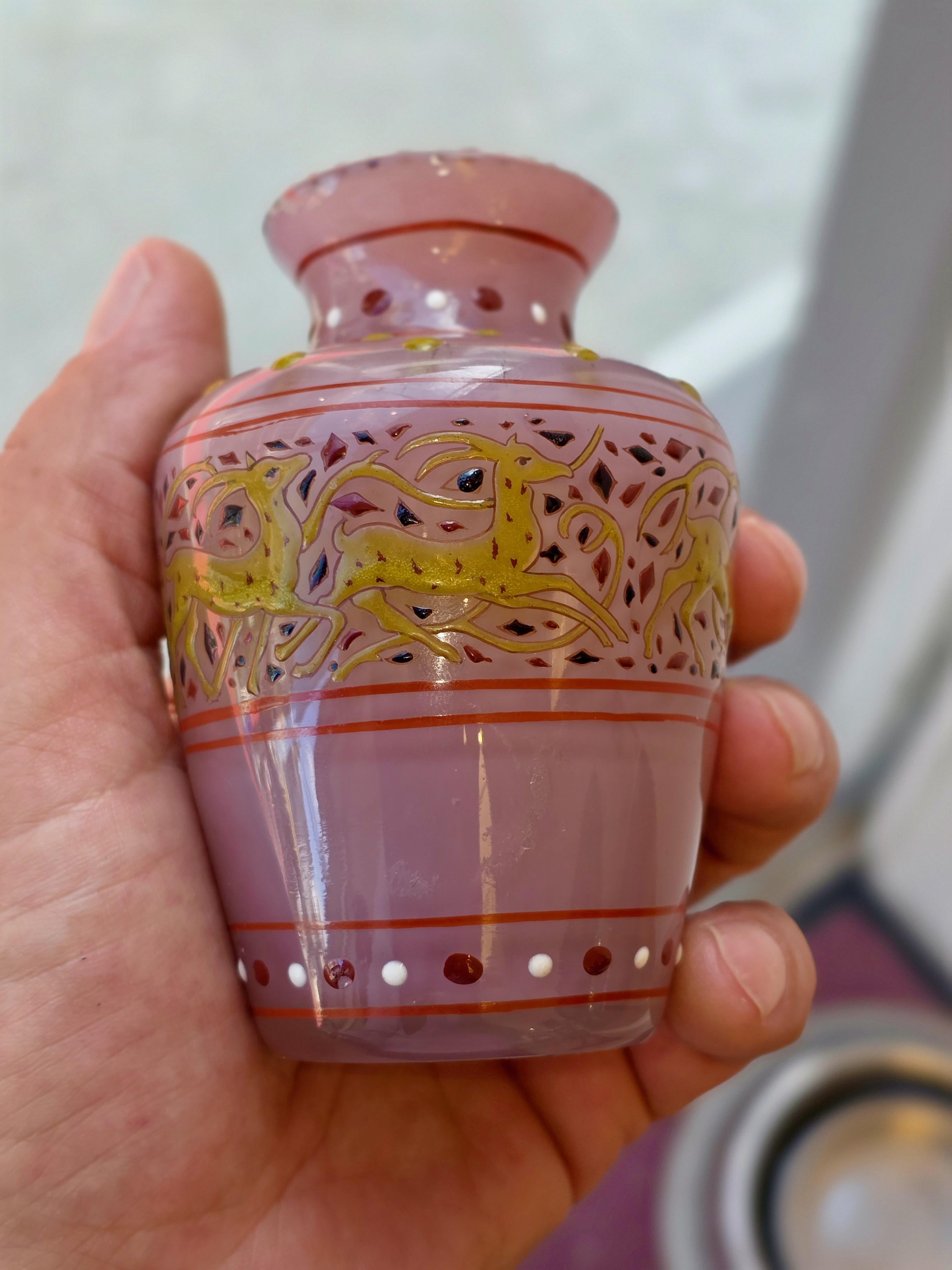 Émile Gallé (1846-1904) , Vaso in vetro Art Nouveau in miniatura, circa 1895 In condizioni buone in vendita a Saint-Ouen, FR