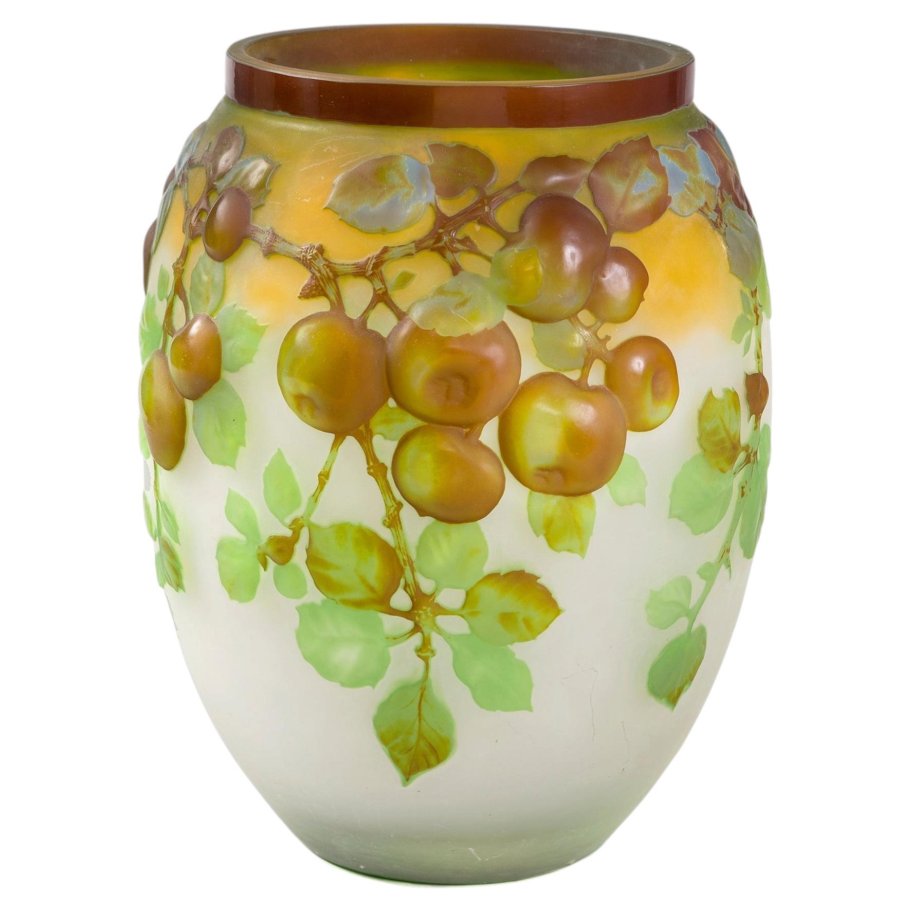 What is a cameo vase?