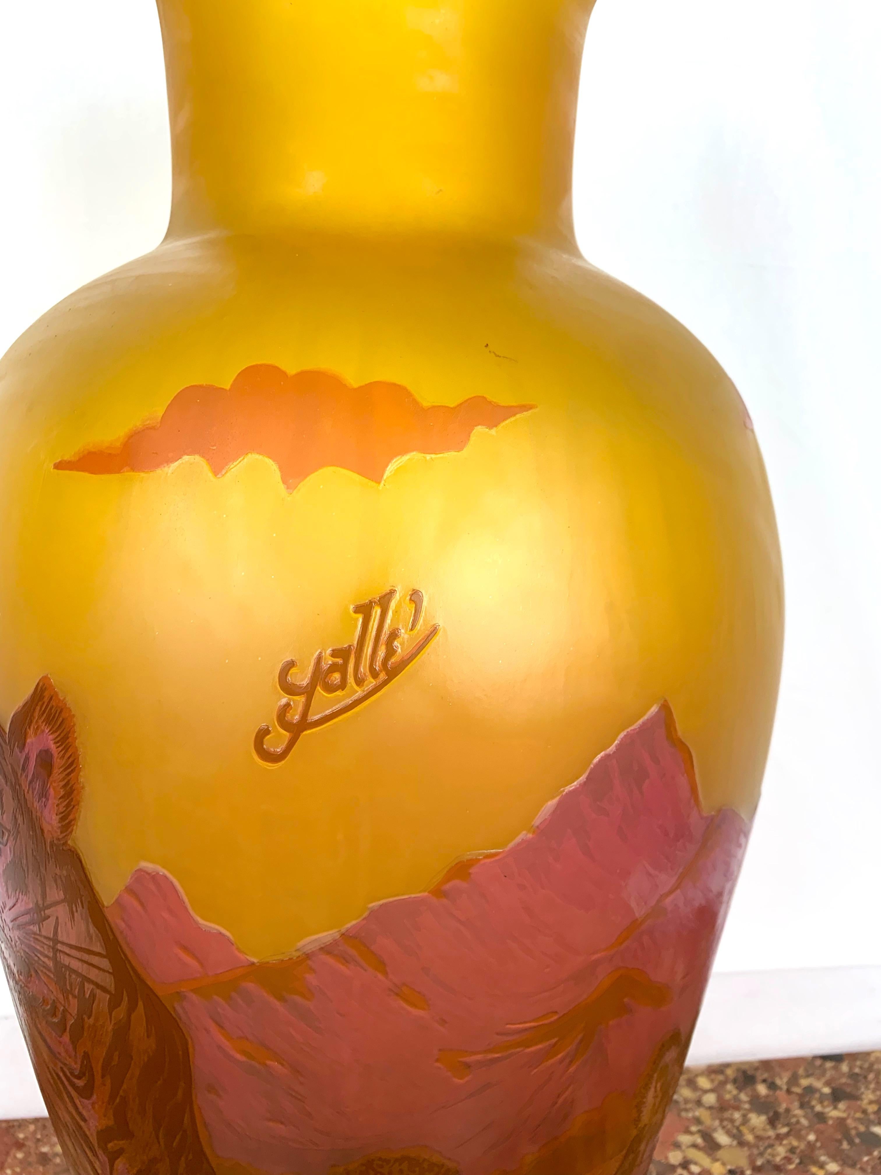 Émile Gallé Style Art Glass Vase, 20th Century In Excellent Condition For Sale In London, GB