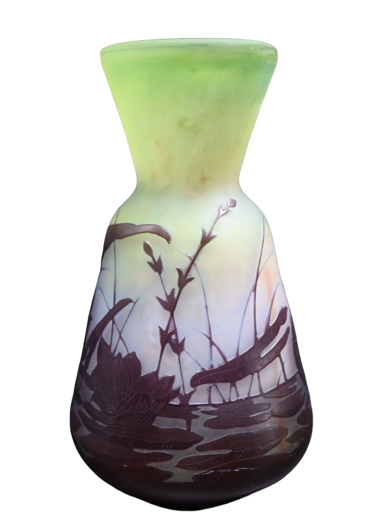 Émile Gallé, Art Nouveau Glass Paste Vase, Decor With A Grasshopper In Good Condition For Sale In Bilzen, BE