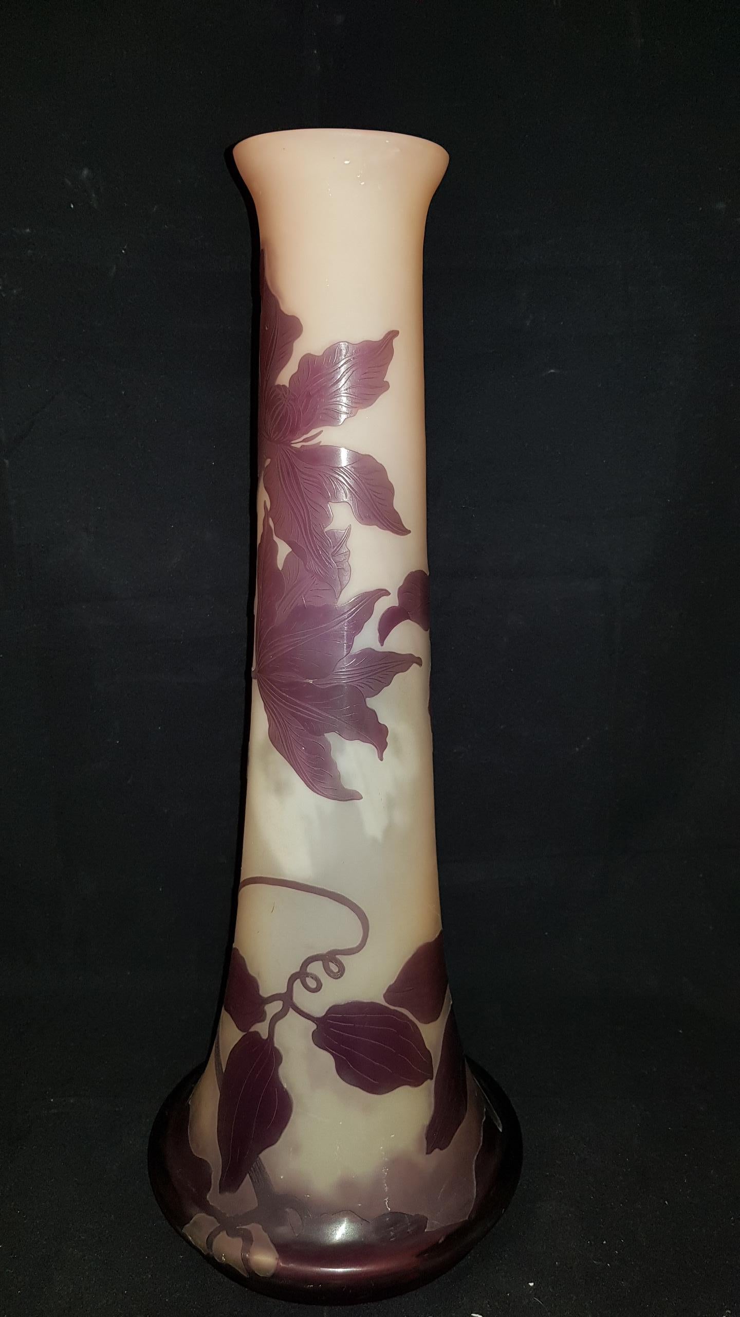 French Emile Gallé Art Nouveau Hydrangeas Purple Cameo Glass Vase, 1900s