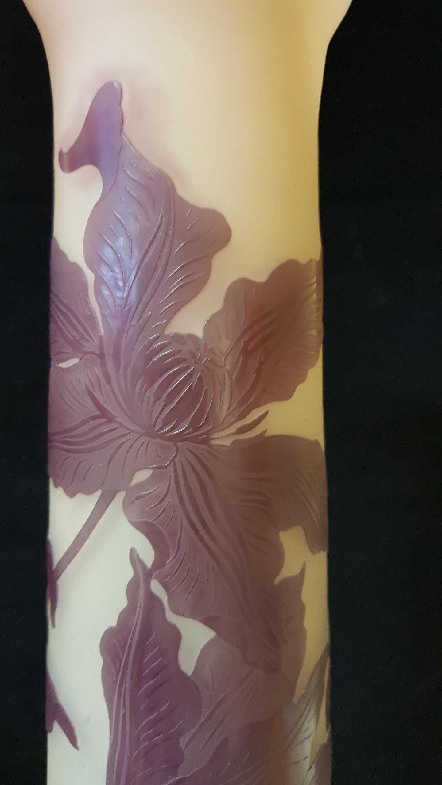 Emile Gallé Art Nouveau Hydrangeas Purple Cameo Glass Vase, 1900s 2