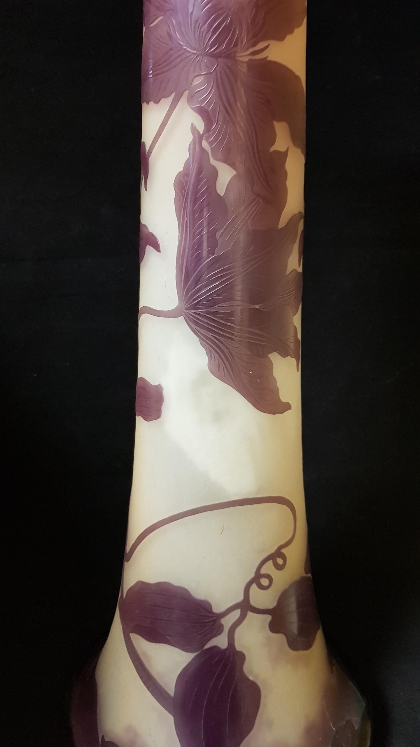 Emile Gallé Art Nouveau Hydrangeas Purple Cameo Glass Vase, 1900s 3