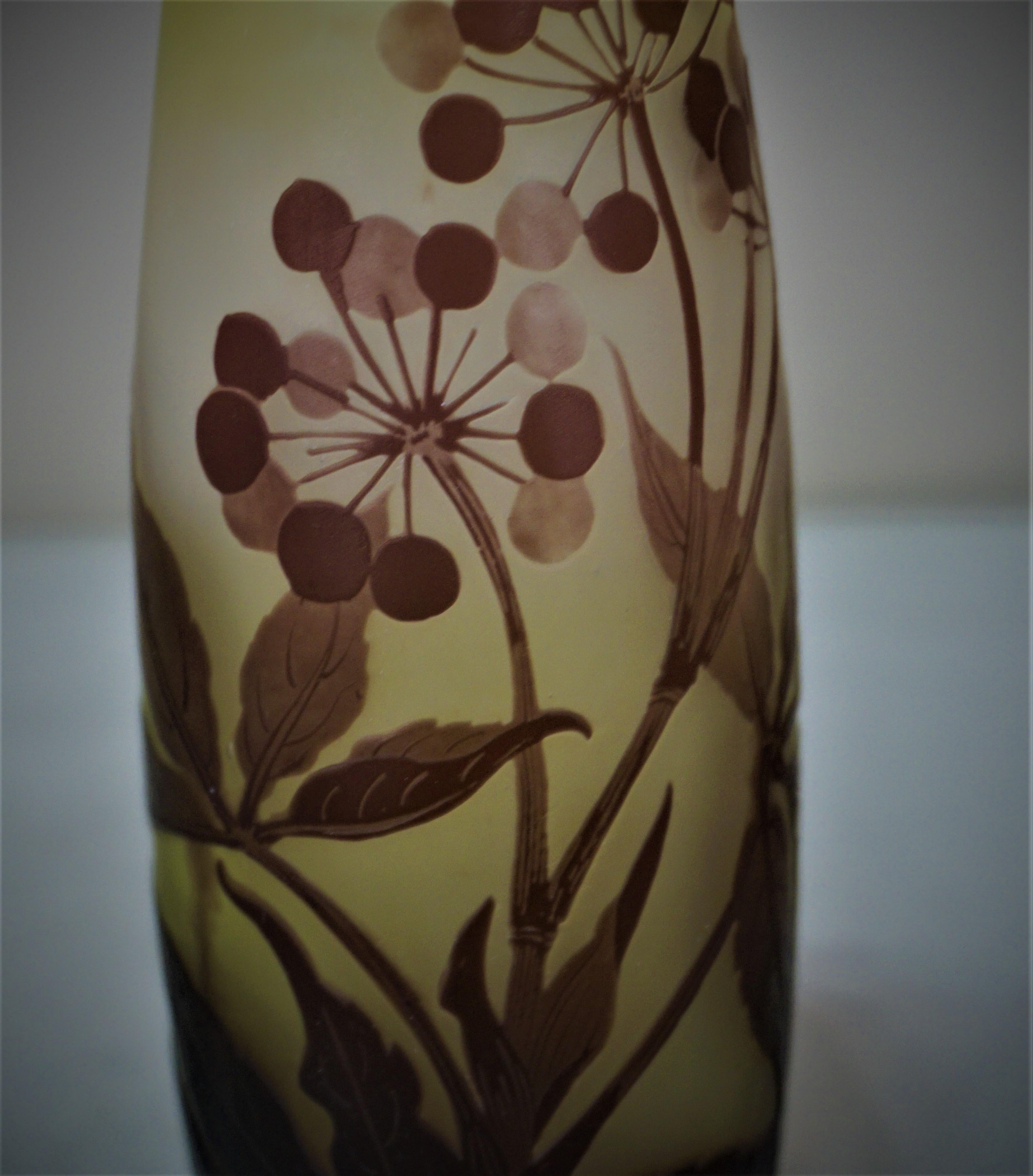 Emile Gallé Art Nouveau Vase im Zustand „Gut“ in Fairfax, VA