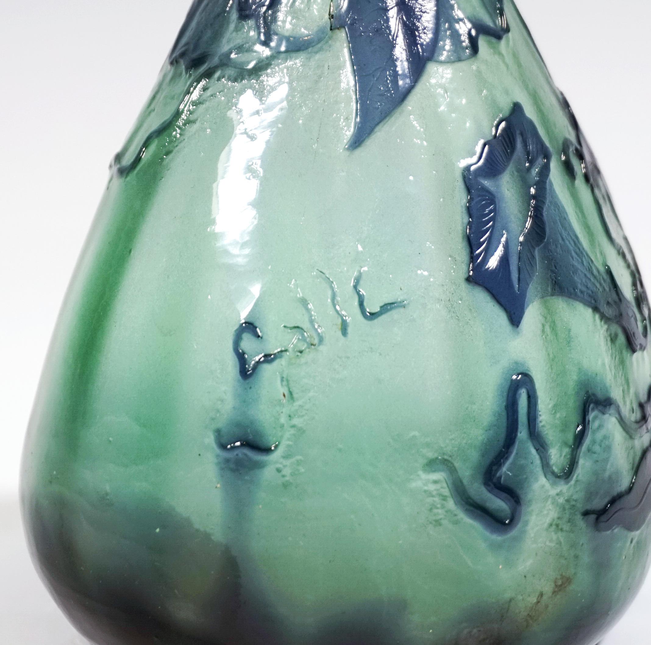 Fin du XIXe siècle Vase Art Nouveau d'Émile Gallé avec Morning Glory Decor, France, Circa 1898/1900