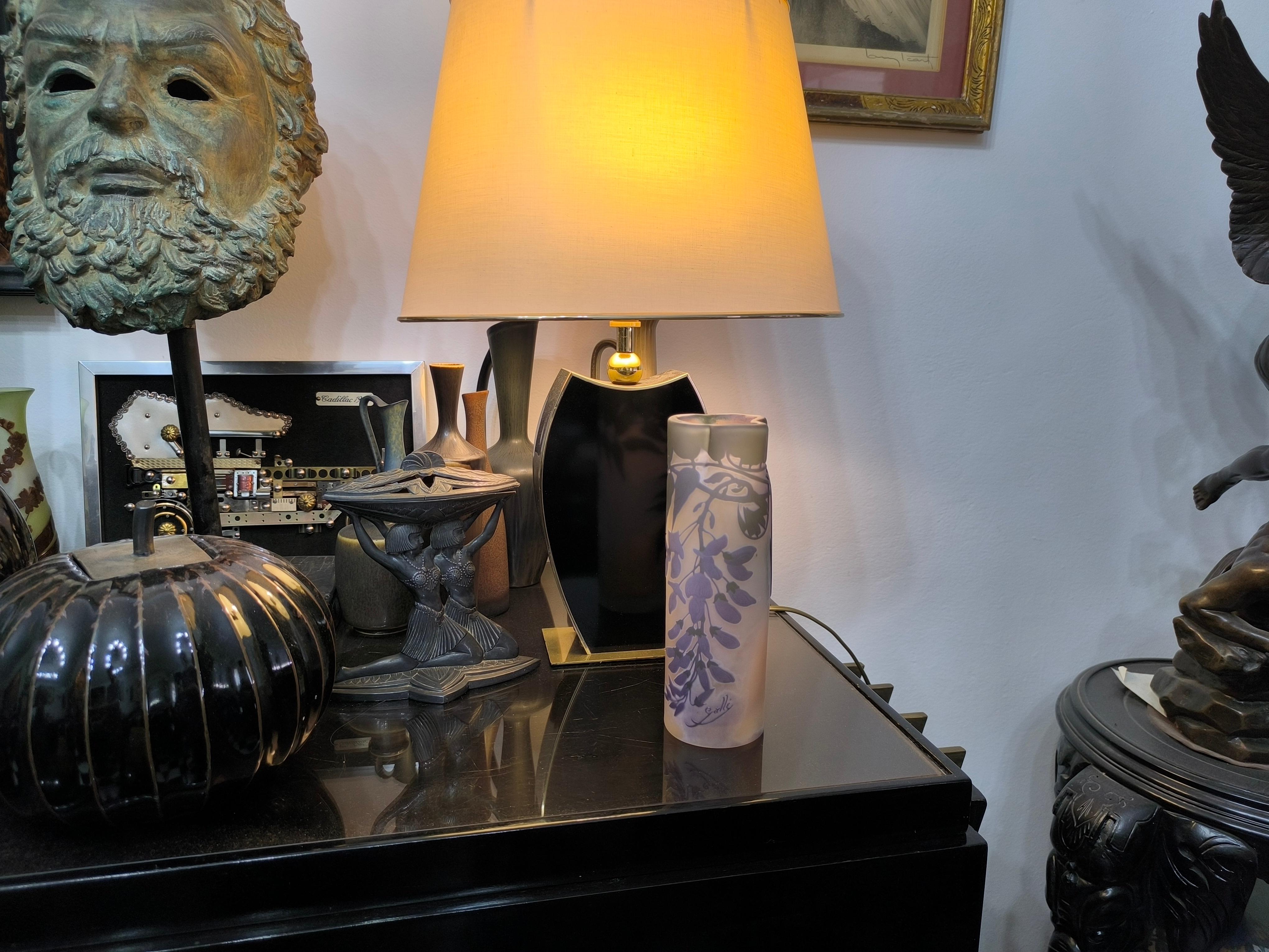 Vaso Trilobo Autentico Emile Galle con decorazione Wysteria in vendita 9