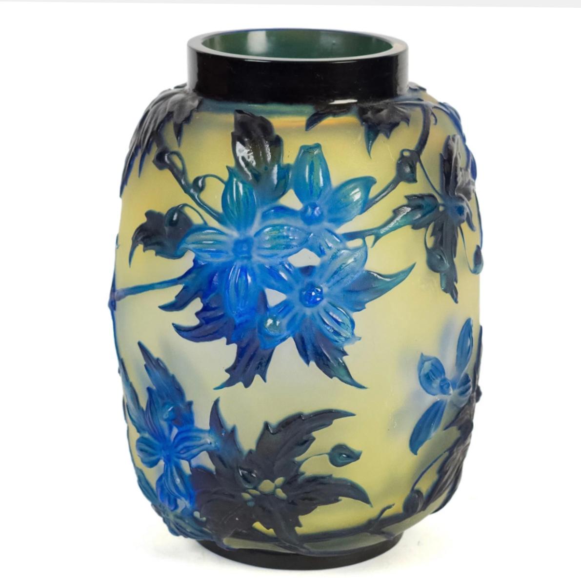 Art Nouveau Vaso di Clematis soffiato Emile Galle in vendita