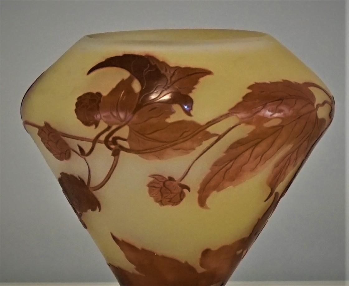 Art Nouveau acid etching cameo glass with dark red flora design vase by Emile Galle.
