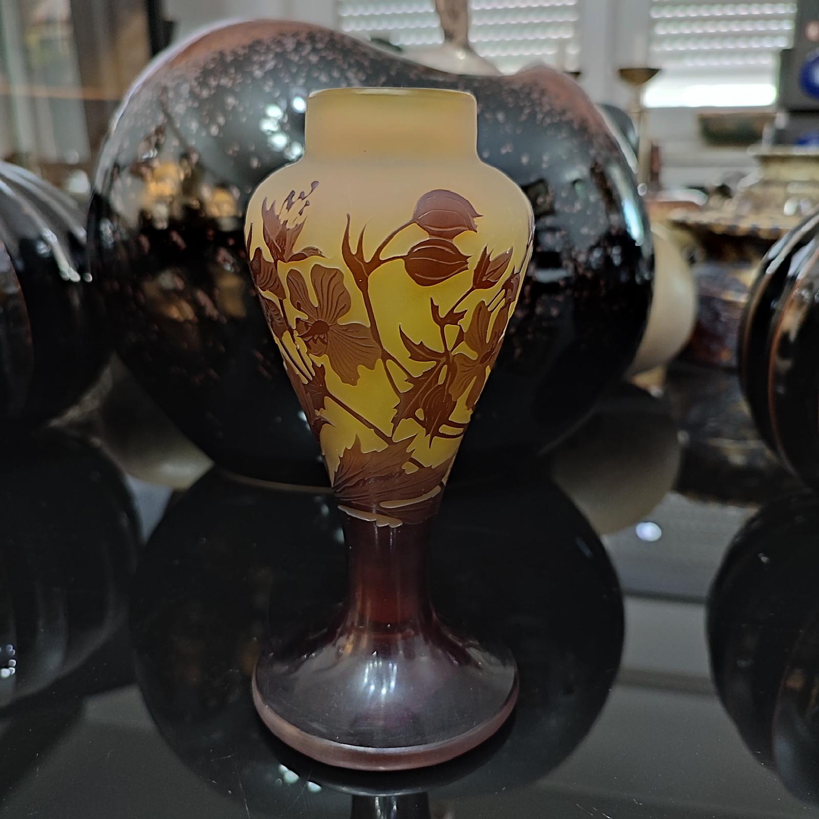 A Rare Art Nouveau Cameo Glass Vase with Clematis Decor, by Émile Gallé Nancy
Emile Gallé Cameo glass vase, richly decorated with branches with flowers, blooms, and leaves of Clematis.
Shaped as a small baluster, this beautiful vase is made of