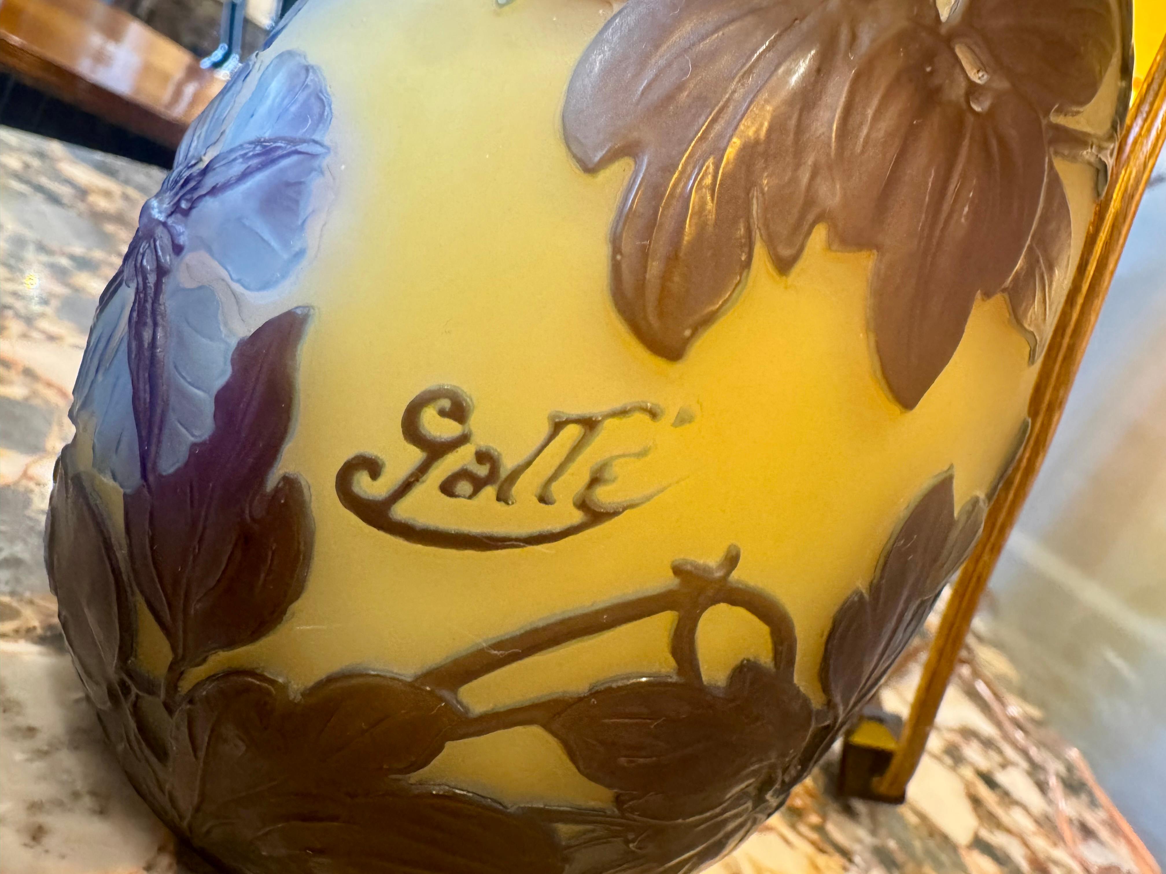 Émile Gallé Clematis Table Lamp, 1900 im Angebot 7