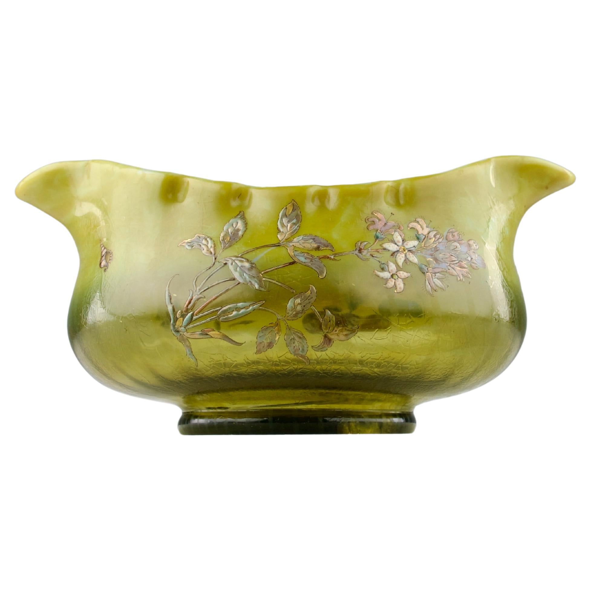 Émile Gallé, Emaillierte Muscheln und Blumen Grünes Opalglas Jardinière-Vase