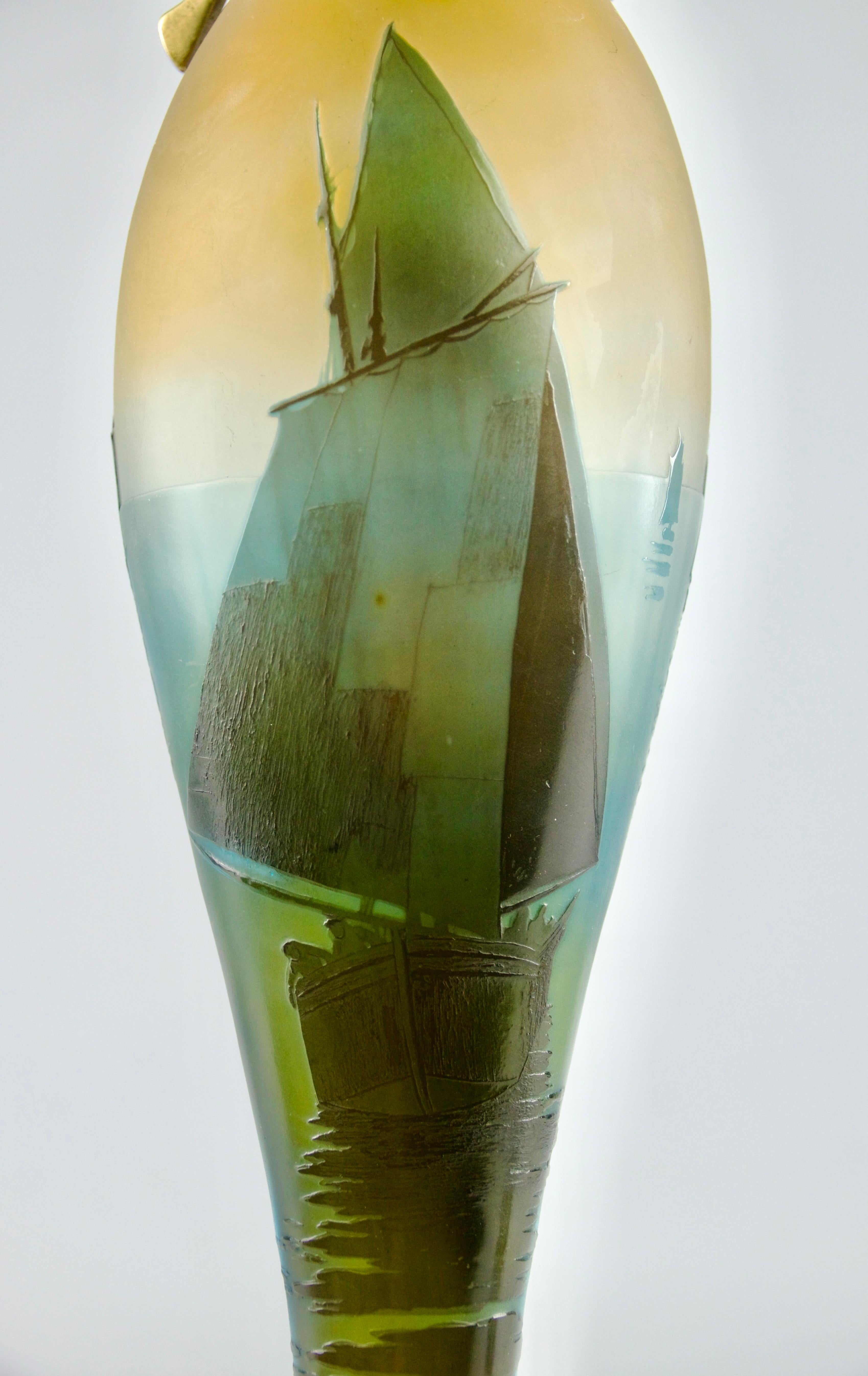 Début du 20ème siècle Lampe de table Émile Gallé Establishments, Seagulls and Sailors, France 1920 en vente