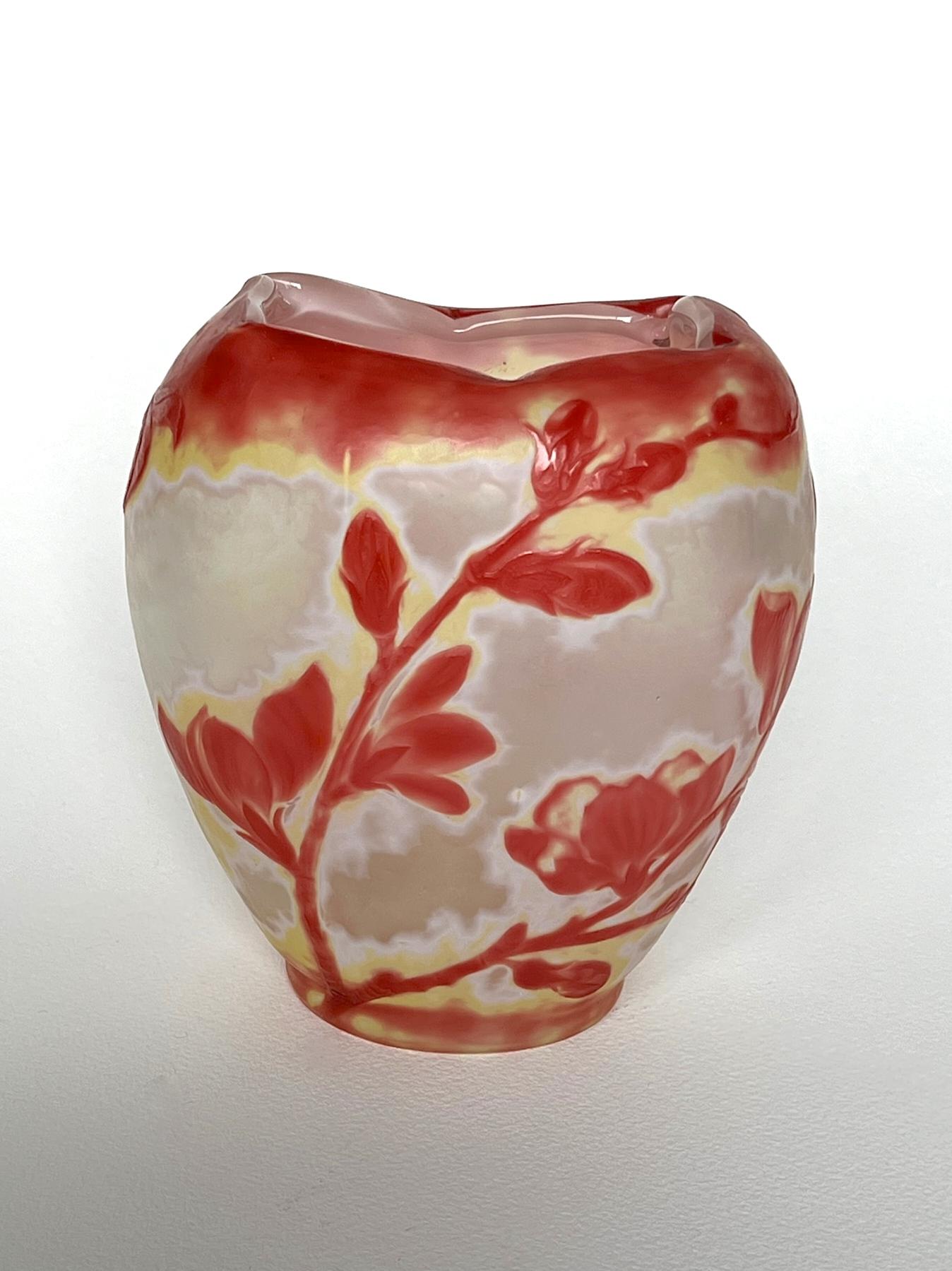 Carved Émile Gallé  - Exquisite Art Nouveau  'Magnolia' Cameo Glass Vase