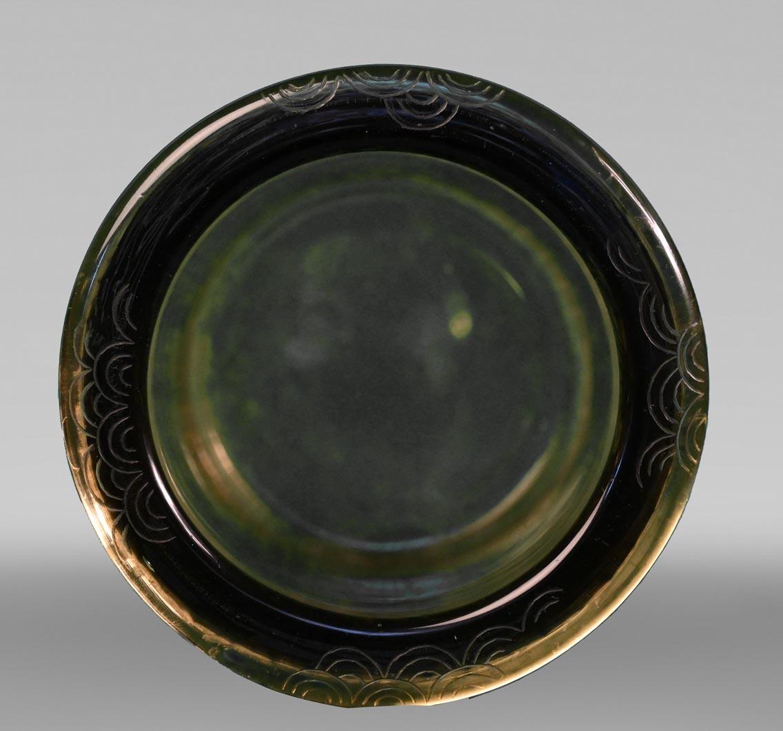 Realizzato con acquaforte Émile GALLÉ per L'ESCALIER DE CRISTAL, Piccolo vaso in stile giapponese in vetro ambrato in vendita