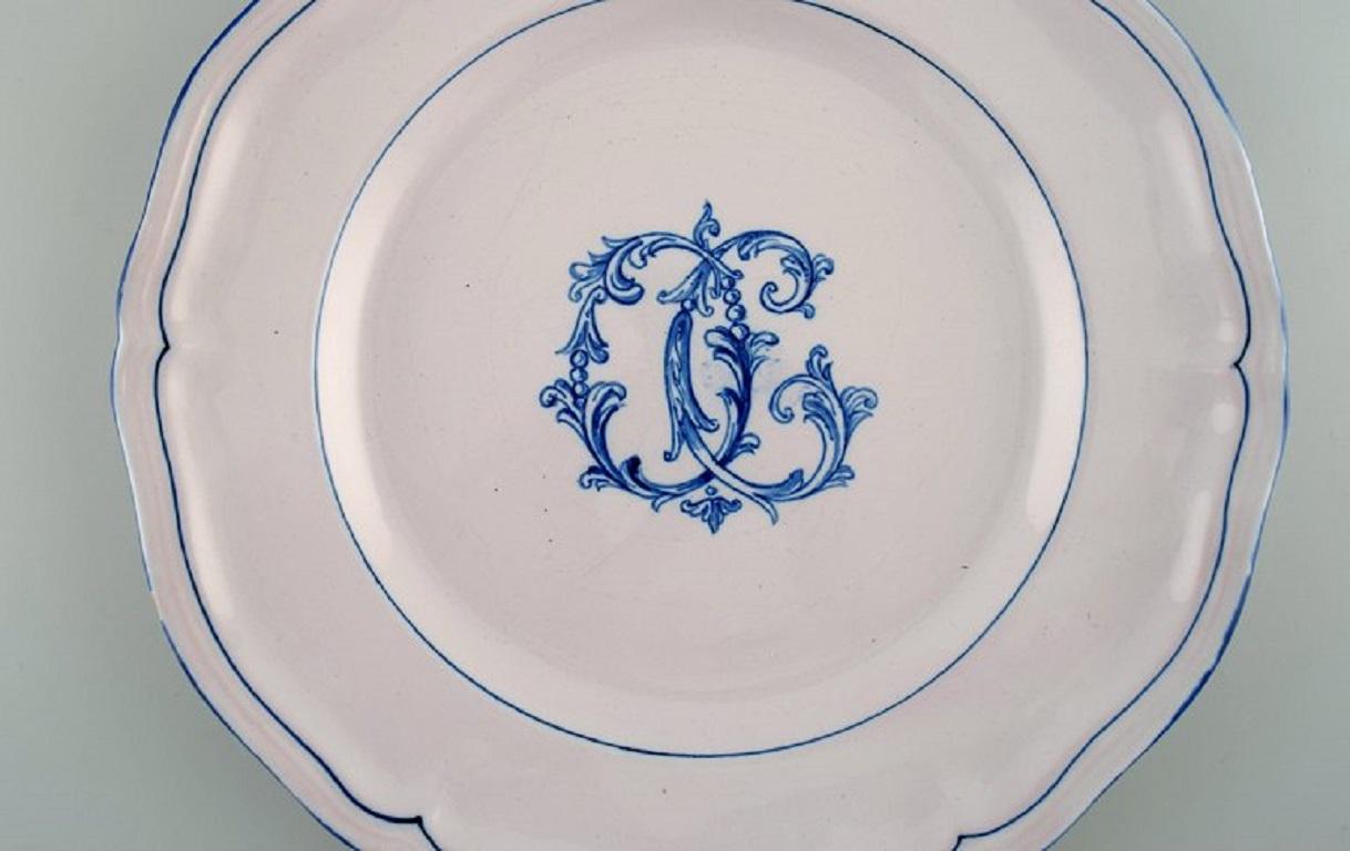 Dipinto a mano Emile Gallé per A. Clement, Nancy, 15 piatti antichi in maiolica dipinti a mano in vendita