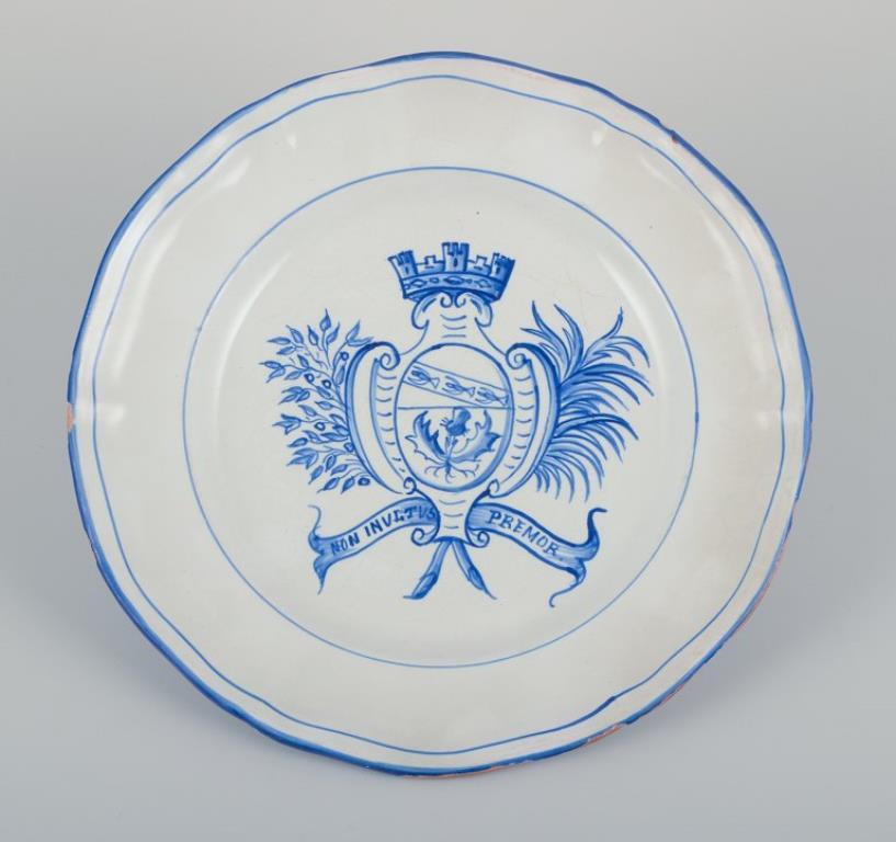Emile Gallé para St. Clement, Nancy. Juego de seis platos llanos de loza. Fines del siglo XIX en venta