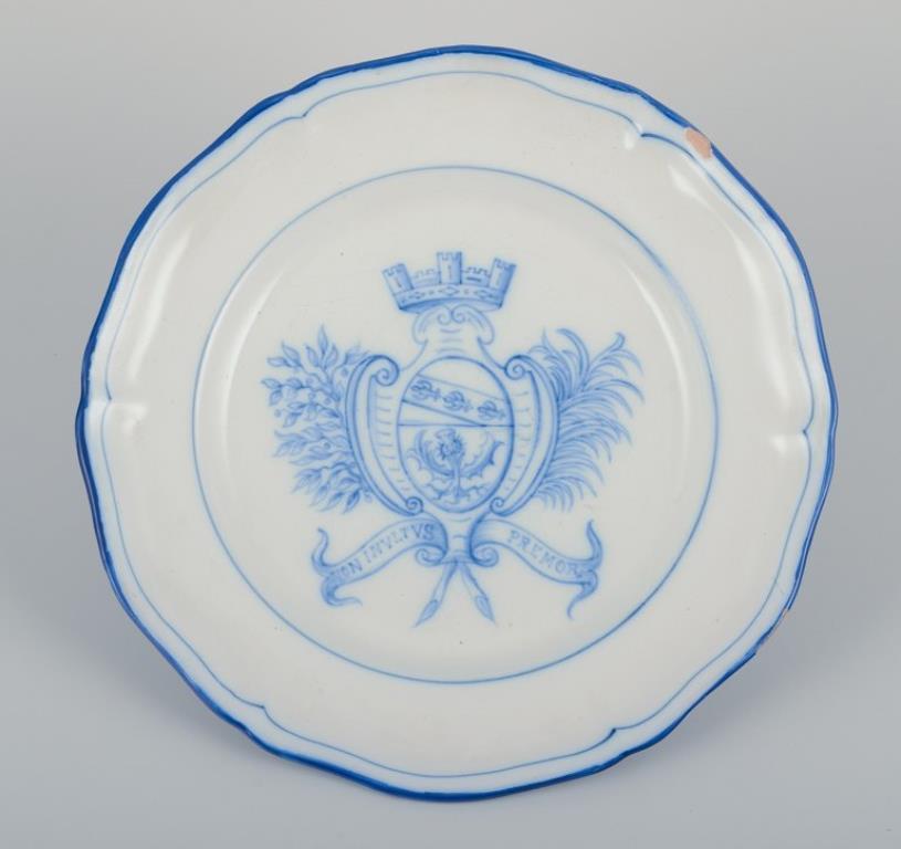 Emile Gallé para St. Clement, Nancy. Juego de seis platos llanos de loza. Fayenza en venta