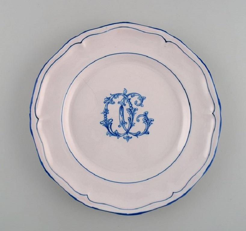 Fine XIX secolo Emile Gallé per A. Clement, Nancy, Cinque piatti antichi in maiolica dipinti a mano in vendita