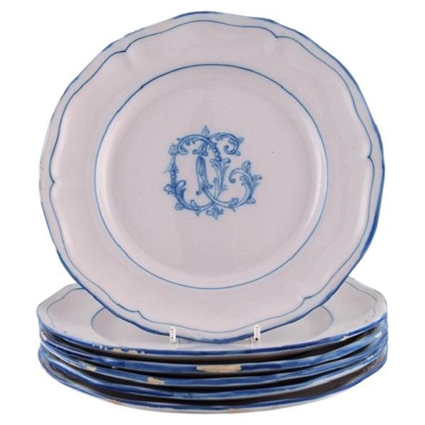 Emile Gallé per A. Clement, Nancy, Cinque piatti antichi in maiolica dipinti a mano