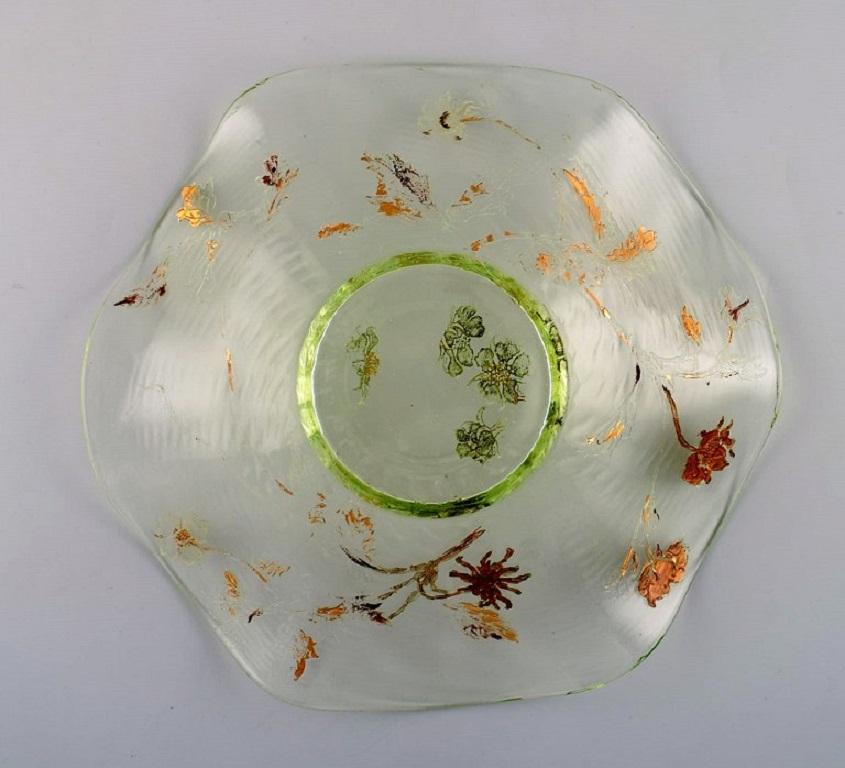 Emile Gallé, France, Antique Bowl in Mouth-Blown Art Glass, 1870s-1880s In Good Condition For Sale In Copenhagen, DK