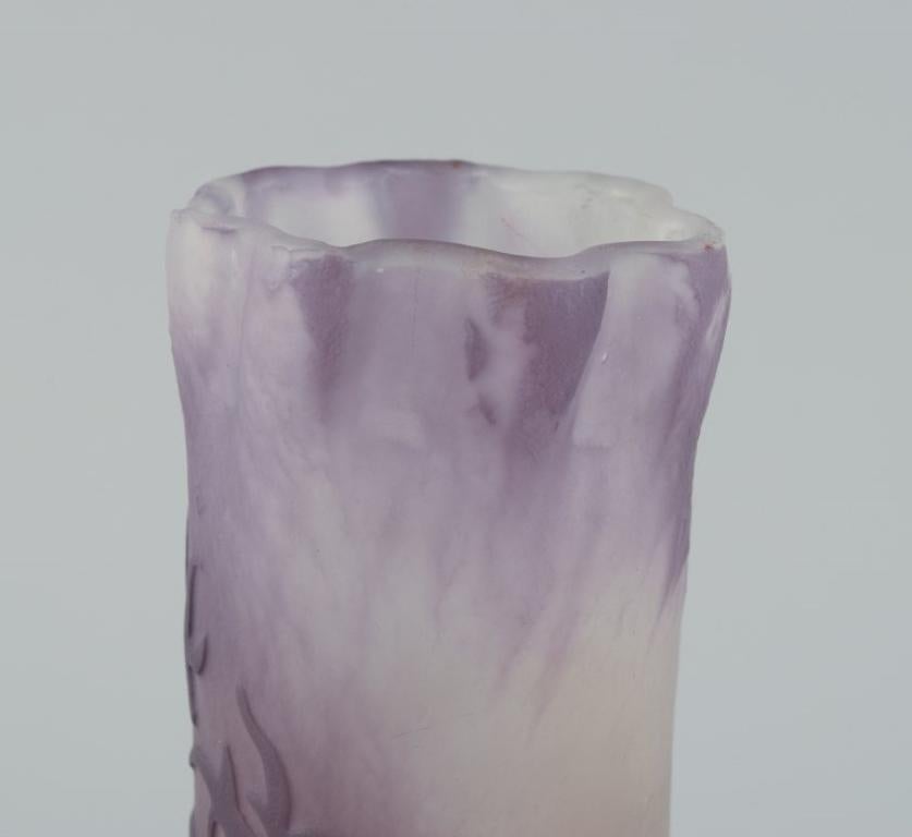 Émile Gallé, France. Early and rare vase in art glass in purple and clear glass For Sale 1