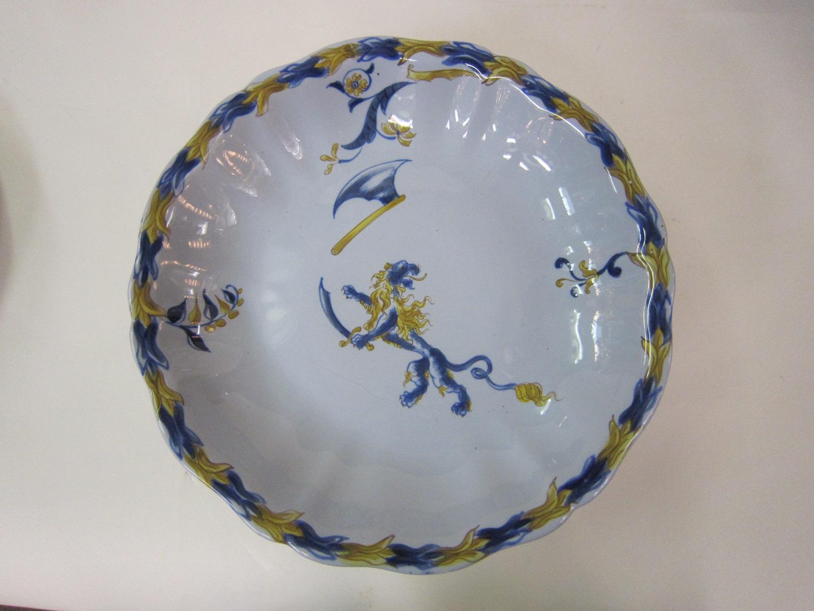 Emile Galle, Nancy Set of Seven Dishes and One Serving Dish in Blues and Gold 3