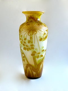 Emile Gallé - 'Ombelles' Art Nouveau Cameo Glass Vase