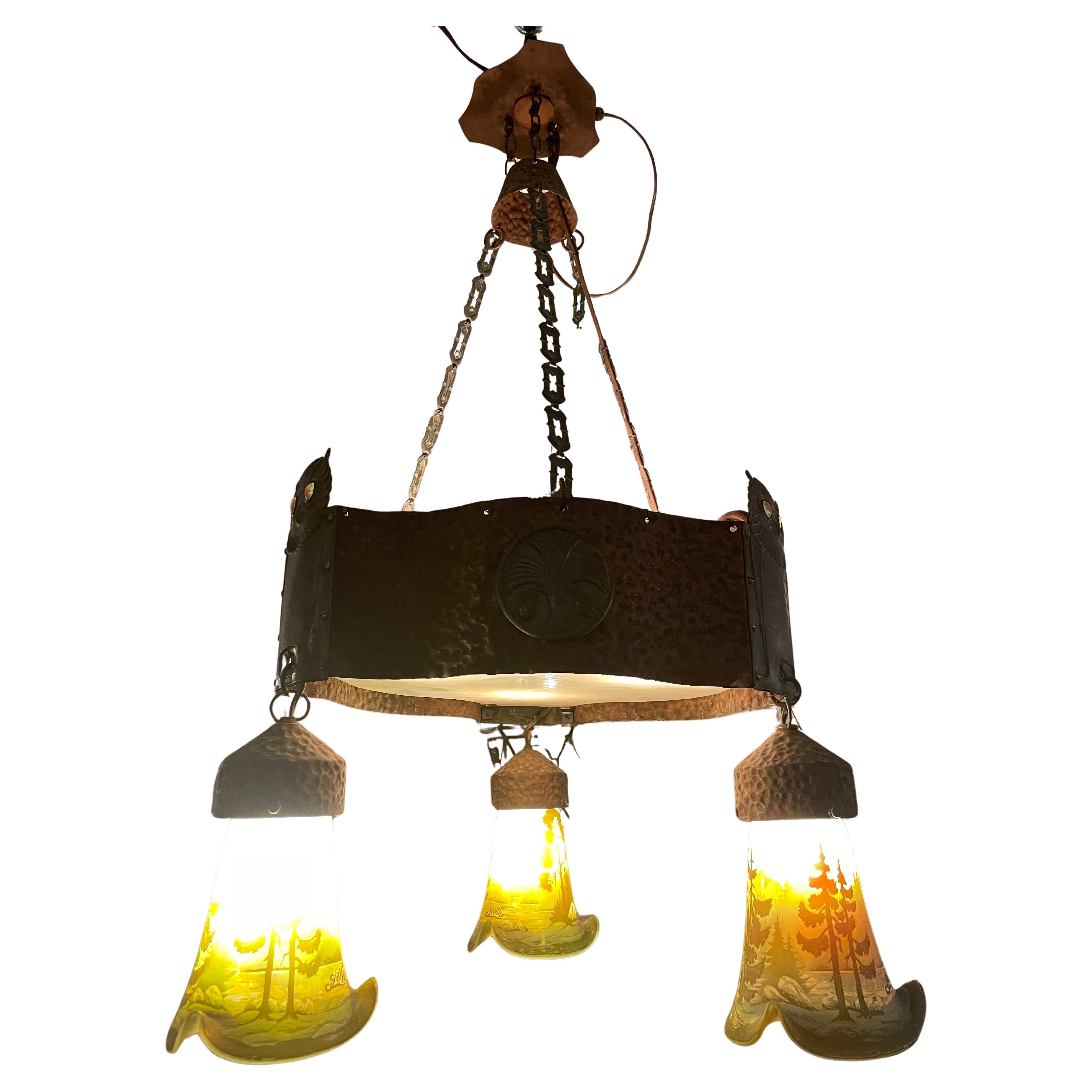 Emile Galle Owl Chandelier in vendita