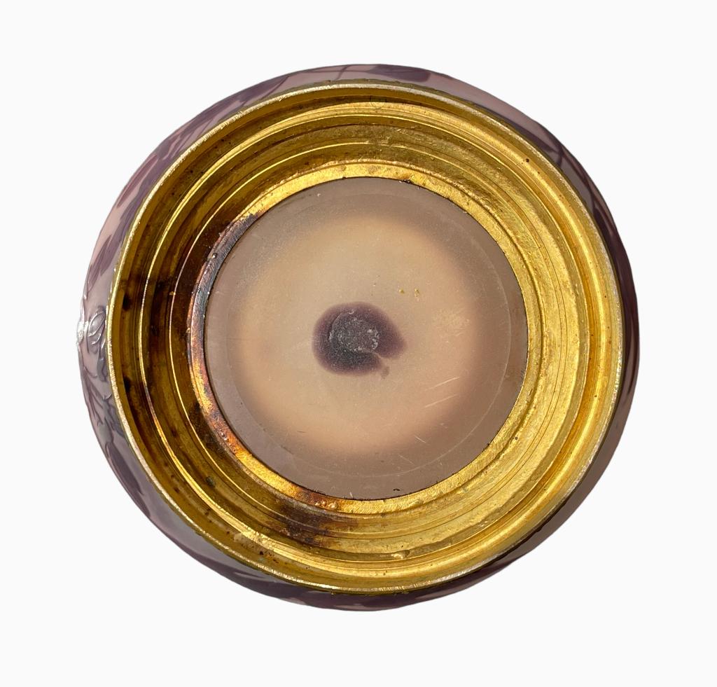 Emile Gallé - Lila Vase oder Tasse im Angebot 5