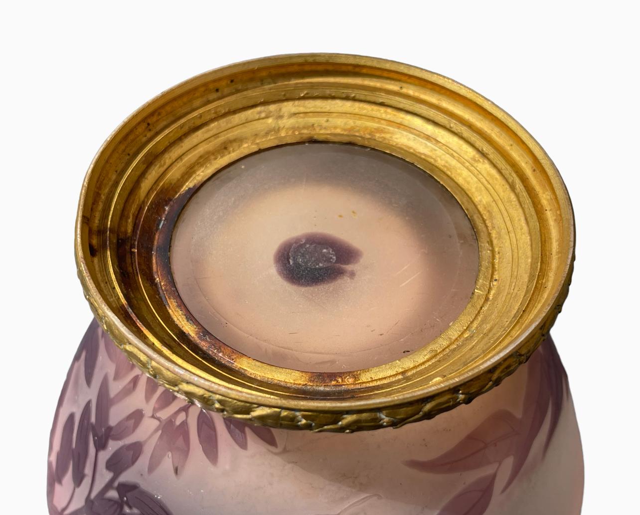 Emile Gall�é - Lila Vase oder Tasse im Angebot 6