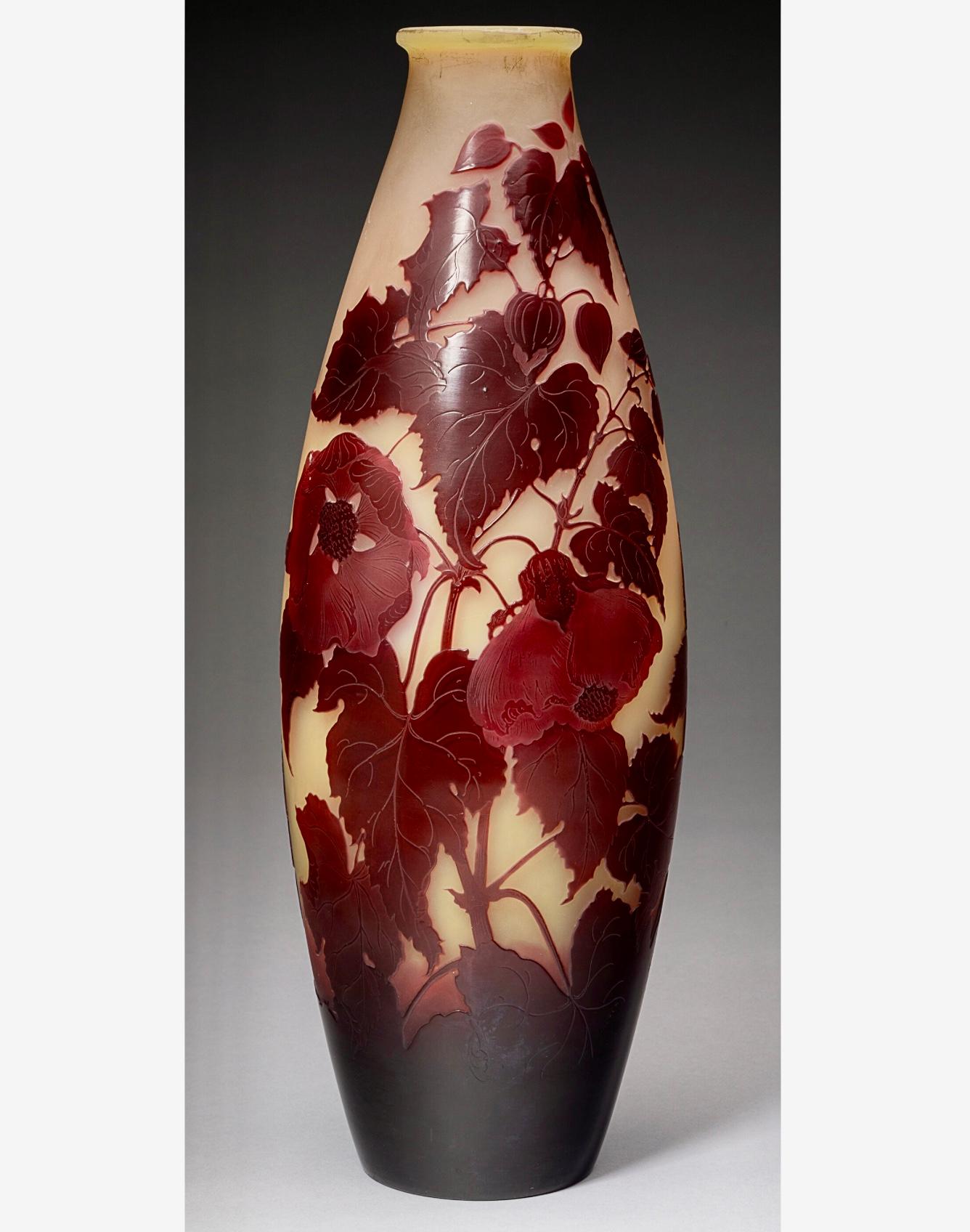 Art nouveau Vase camée rouge Emile Galle en vente