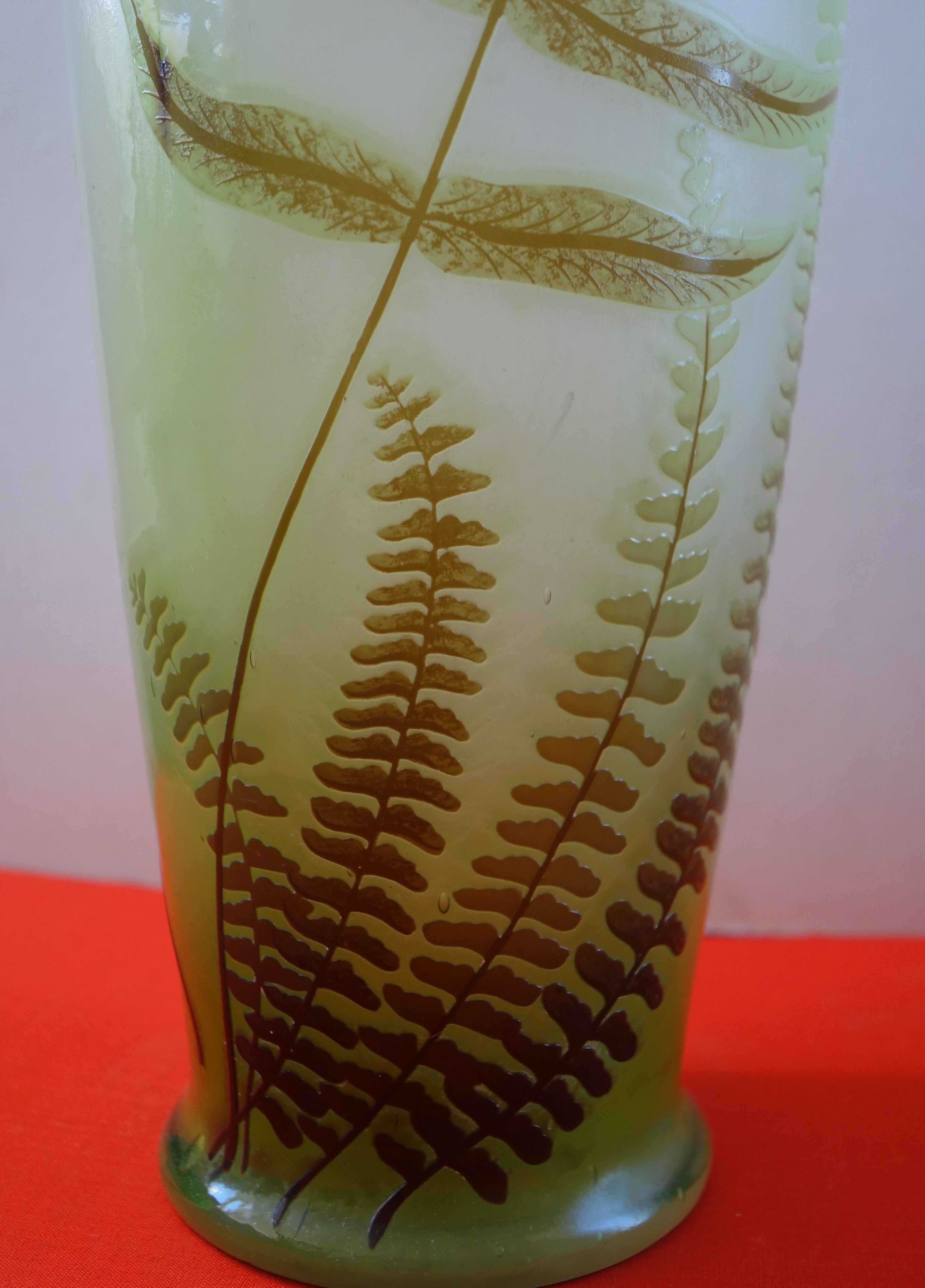 Art Nouveau French Cameo Glass 'Fern Vase' by Emile Gallé, Nancy - 42cm High 7