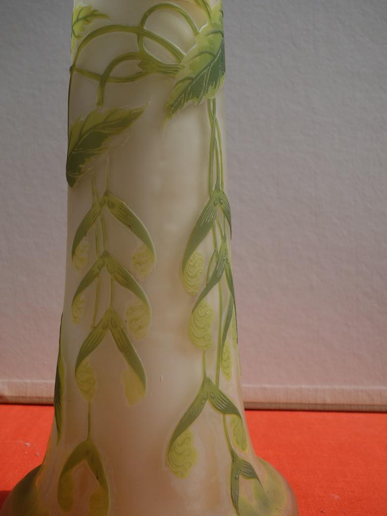 Art Nouveau French Cameo Glass 'Maple Vase' by Emile Gallé, Nancy - 45cm 3