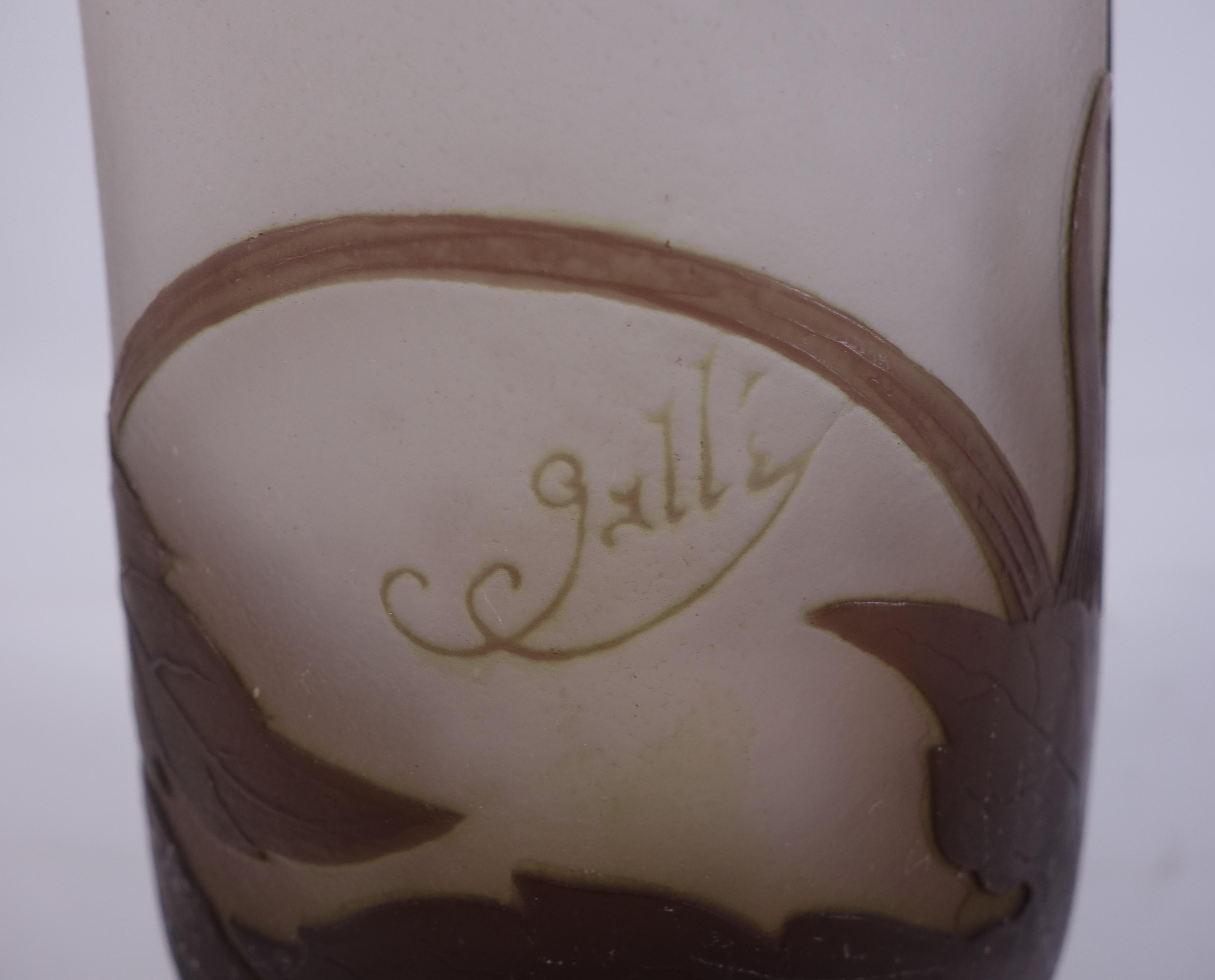 Französische Kamee-Glas-Vase „Umbels“ im Jugendstil von Emile Gall, Nancy, 40 cm im Angebot 4