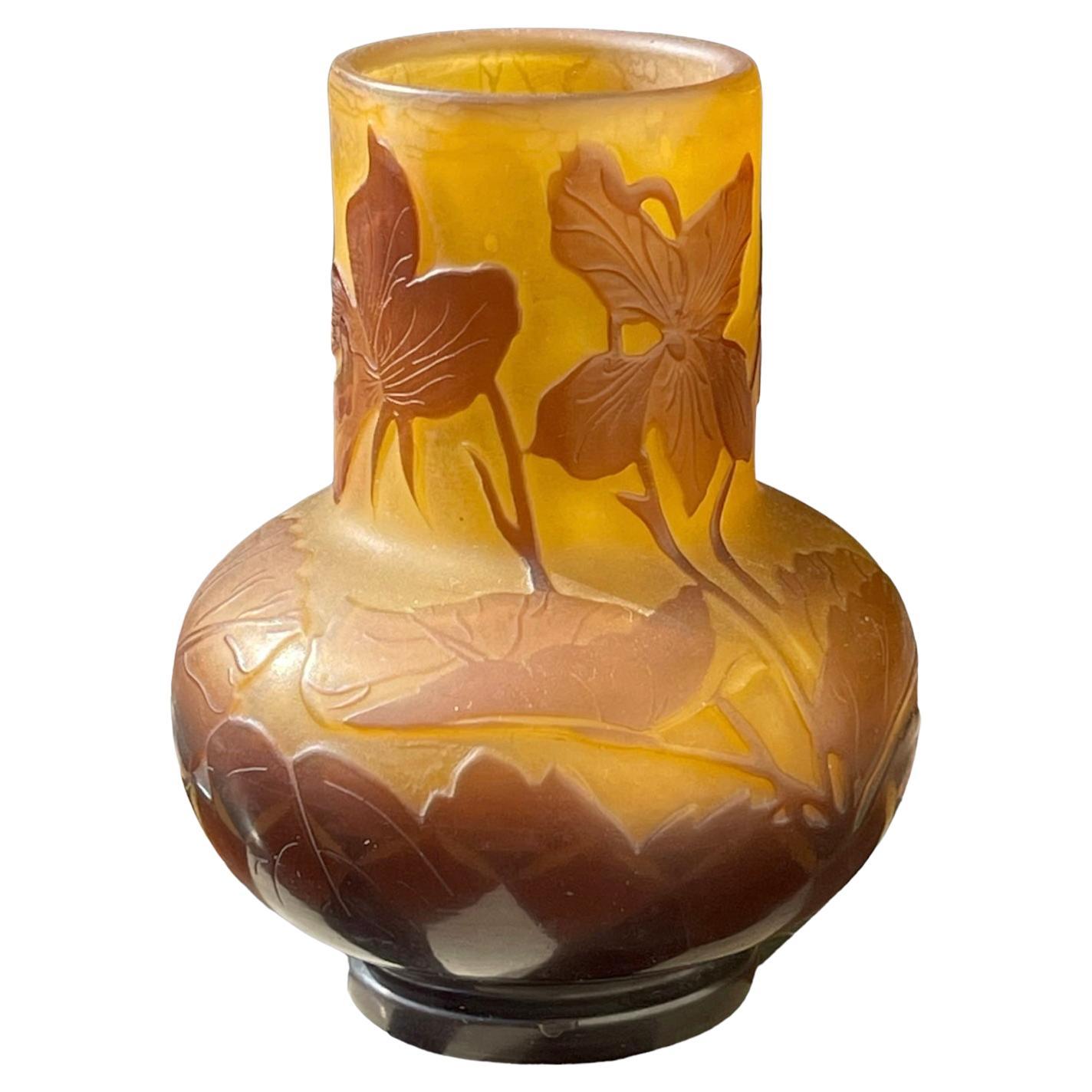 Émile GALLE - Small Vase With Floral Decor For Sale