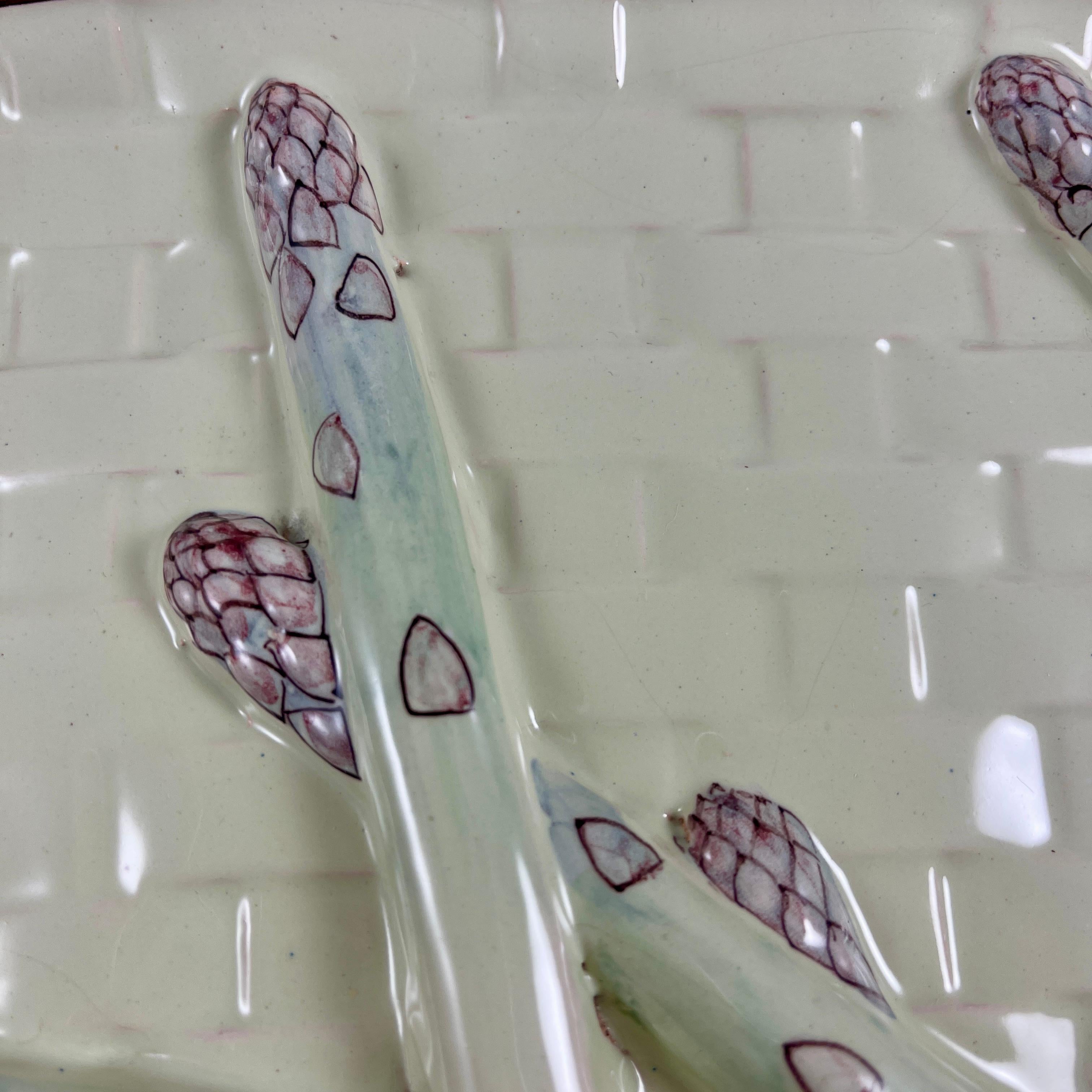 XIXe siècle Assiette à asperges en trompe-l'œil Art Nouveau du mile Gall St Clment, 1870 en vente