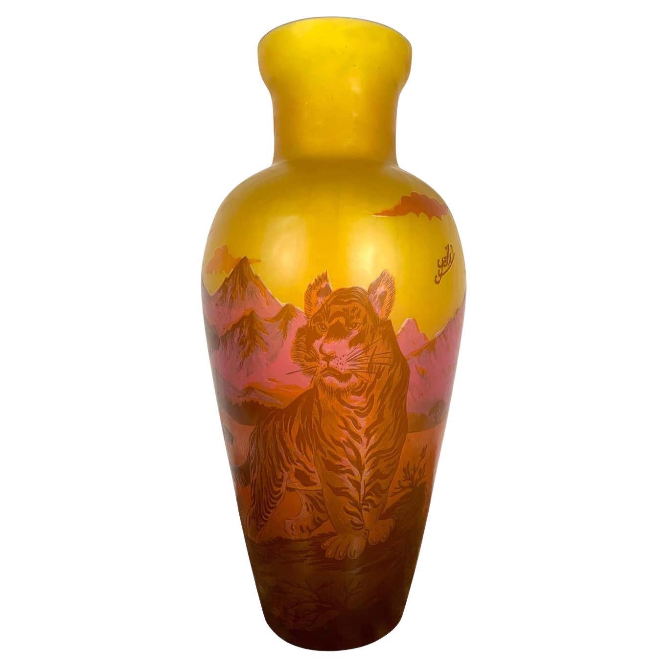 Émile Gallé Style Art Glass Vase, 20th Century