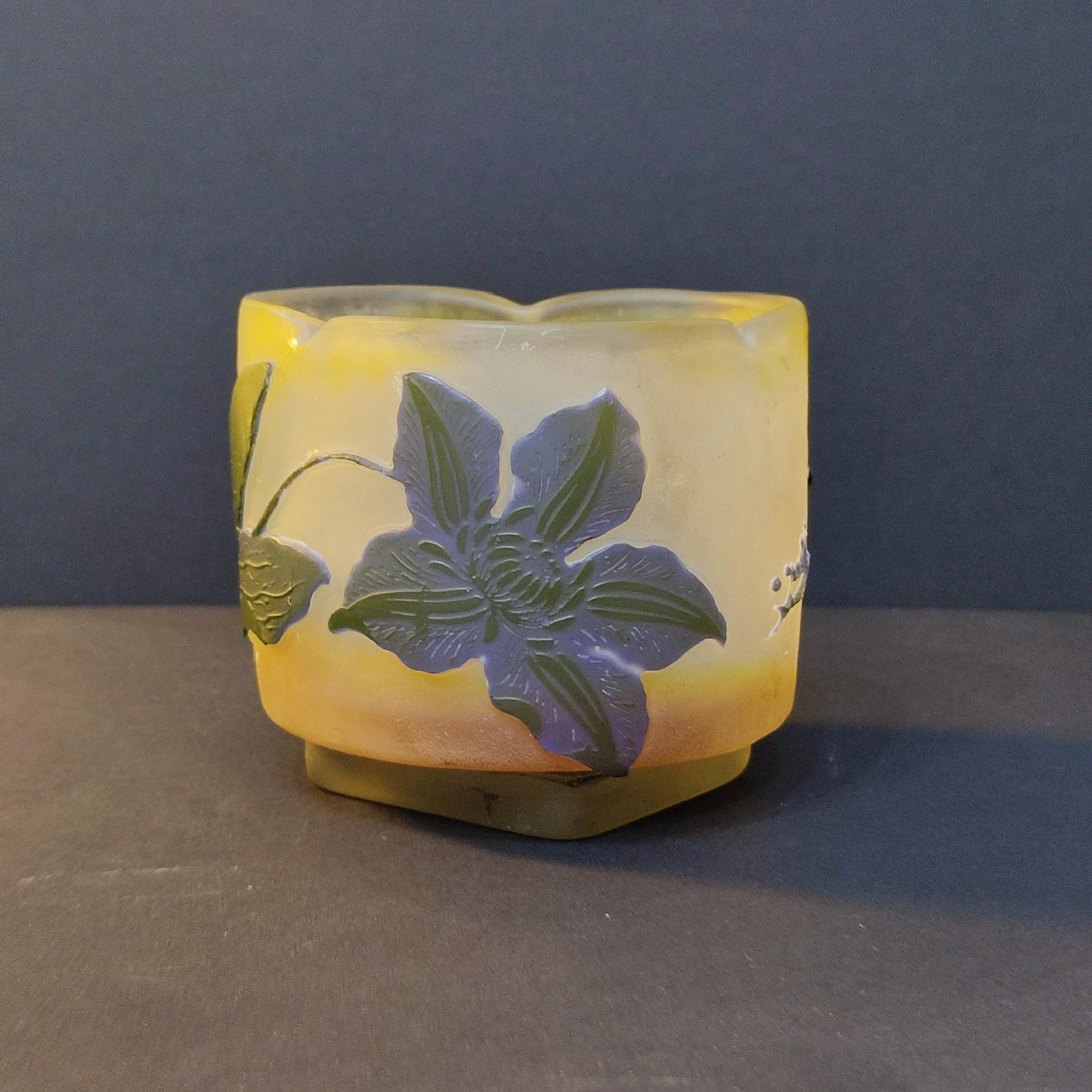 Art nouveau Vase 