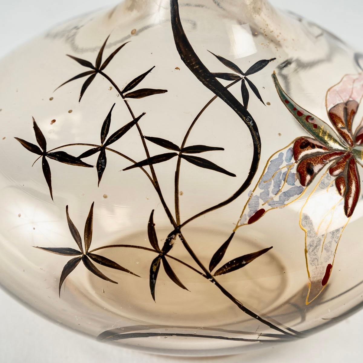 Emile Gallé, Vase Cristallerie Smoked Glass Enamelled Dragonfly and Flowers In Good Condition In Boulogne Billancourt, FR