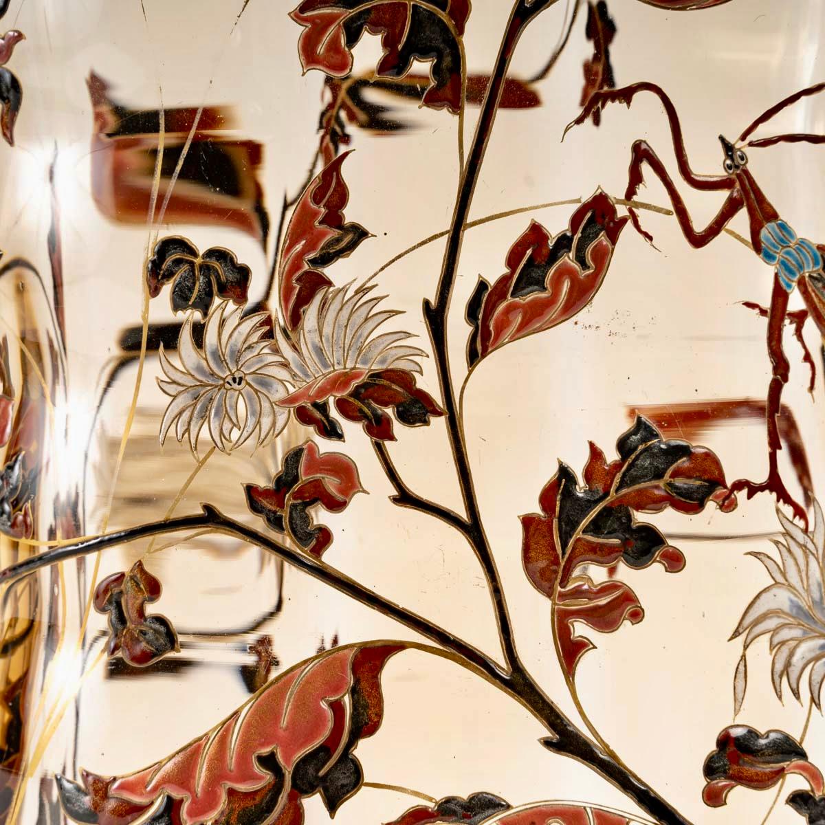 Emile Gallé, Vase Cristallerie Rauchglas Gottesanbeterin zwischen Blättern (Art nouveau) im Angebot