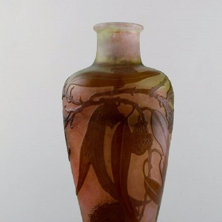 Emile Gallé Vase in Frosted and Overlaid Brown Art Glass, circa 1910 In Good Condition For Sale In Copenhagen, DK