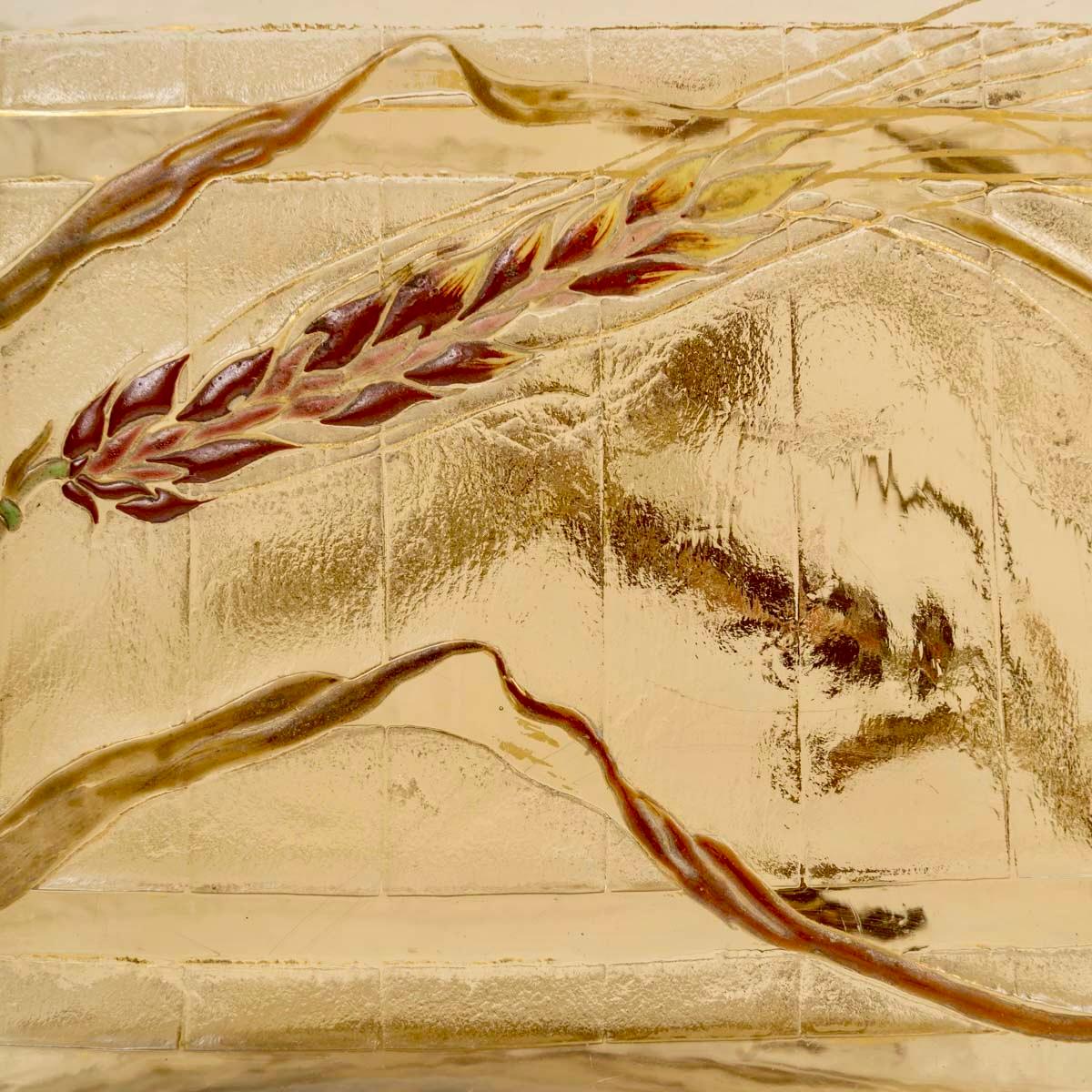 Stampato Emile Gallé - Vaso Jardiniere Epis De Ble Wheat Ears in vetro smaltato color ambra in vendita
