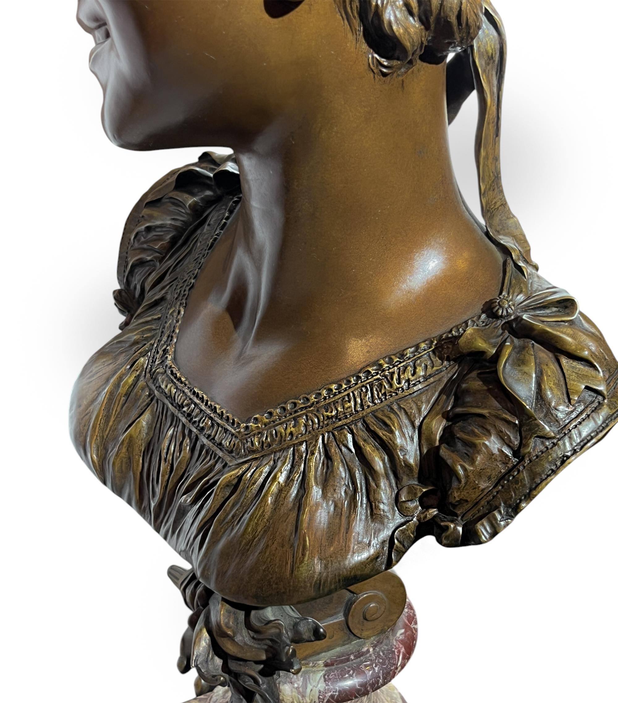 Antike Bronzebüste einer französischen Frau aus der Provinz, um 1882 von Émile Guillemin im Angebot 8