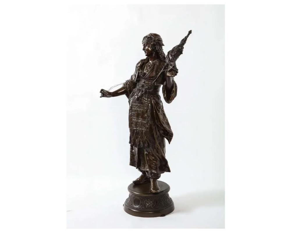 Émile Guillemin, eine französische patinierte Bronzefigur einer orientalischen Tänzerin (Französisch) im Angebot