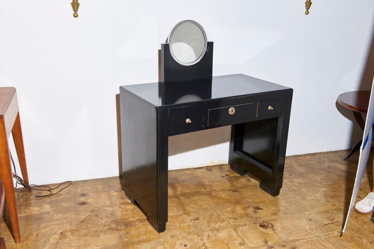 20th Century Dressing Table in the style of Emile-Jacques Ruhlmann  For Sale