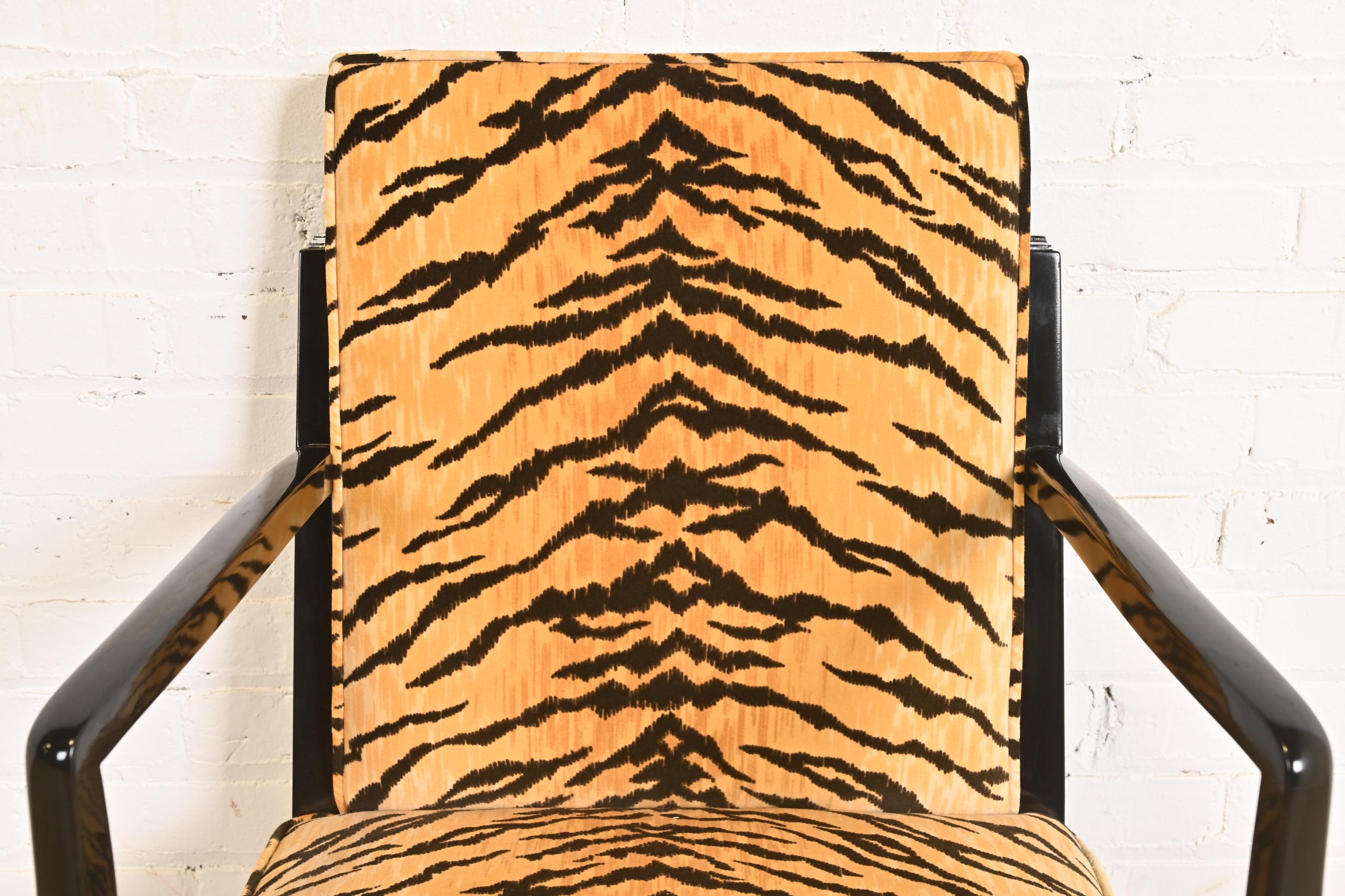 Fauteuils Art déco français de style Émile-Jacques Ruhlmann, ensemble de six fauteuils en vente 1