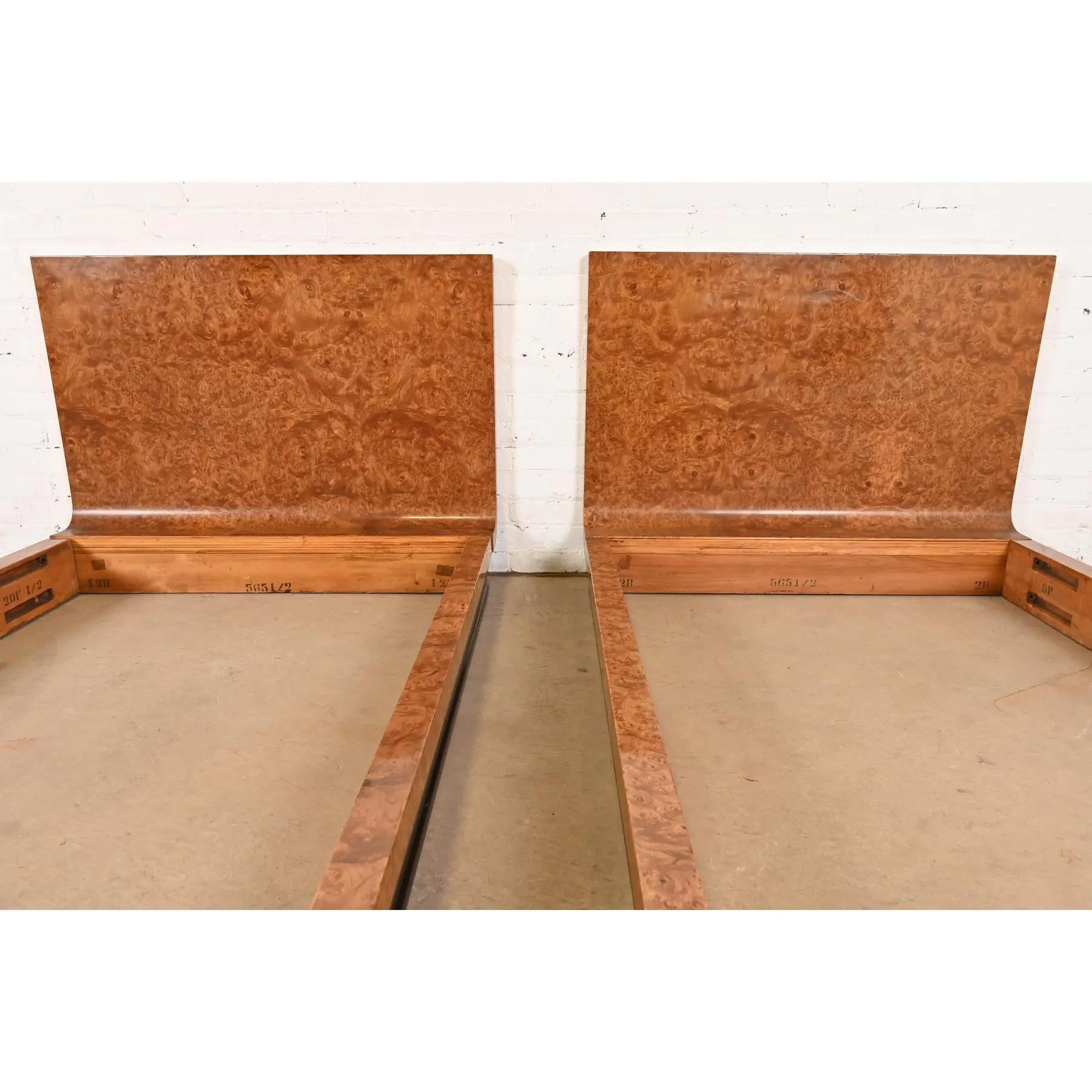 Émile-Jacques Ruhlmann Style French Art Deco Burl Wood Twin Size Beds, Pair For Sale 3